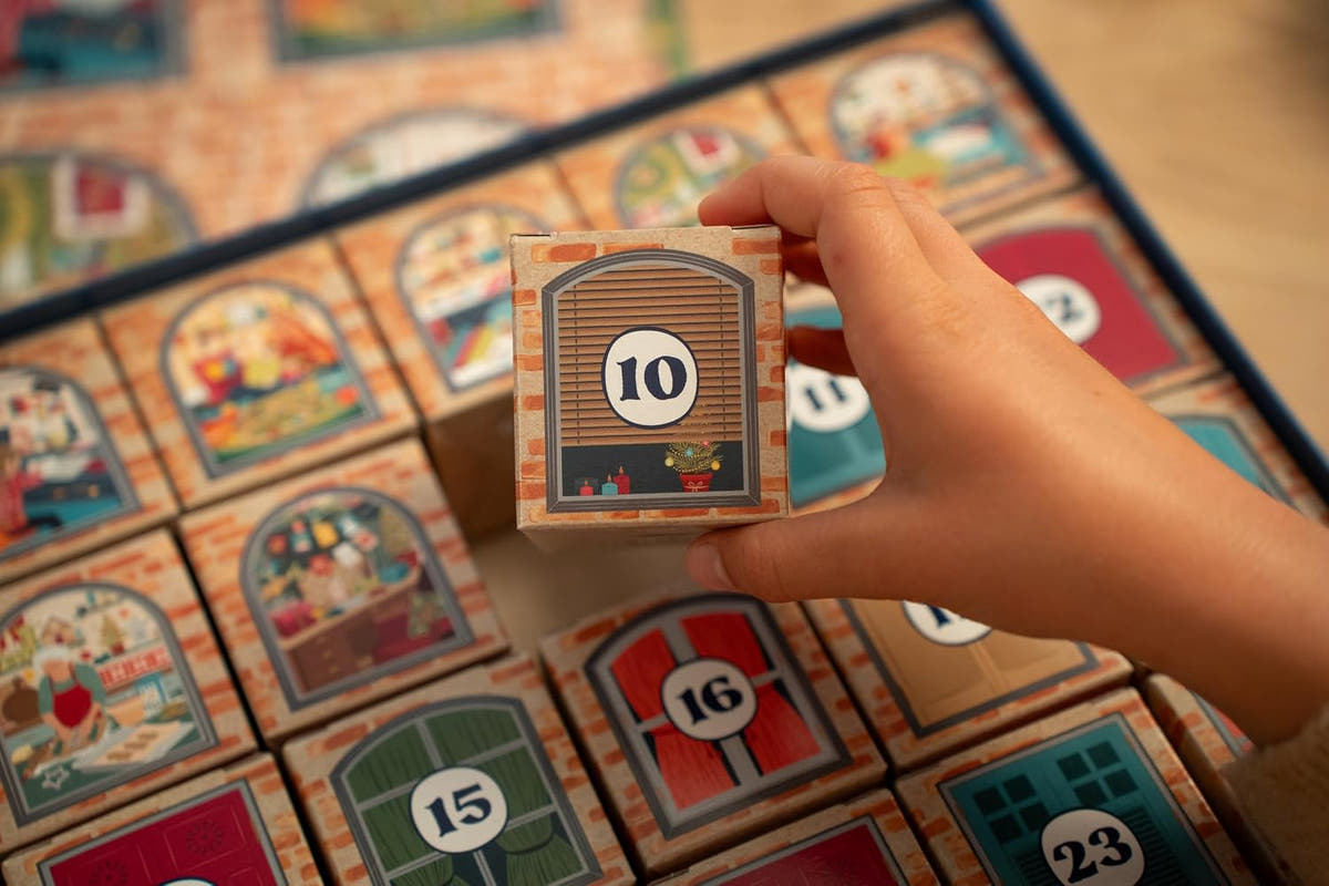 Adventskalender 24 Puzzles mit je 54 Teilen - Bild 4