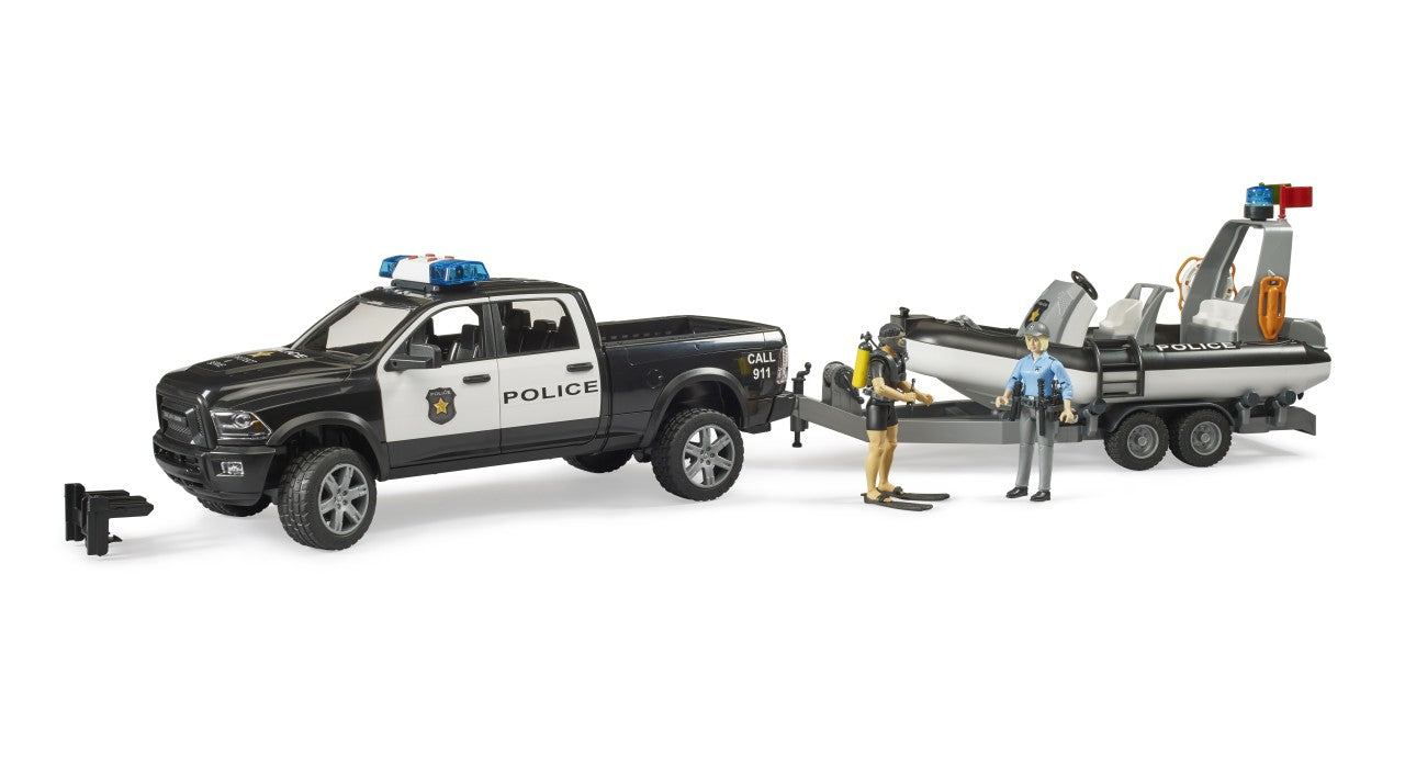 Bruder 02507 RAM 2500 Polizei-Pickup mit Anhänger, Boot und 2 Figuren - Bild 1