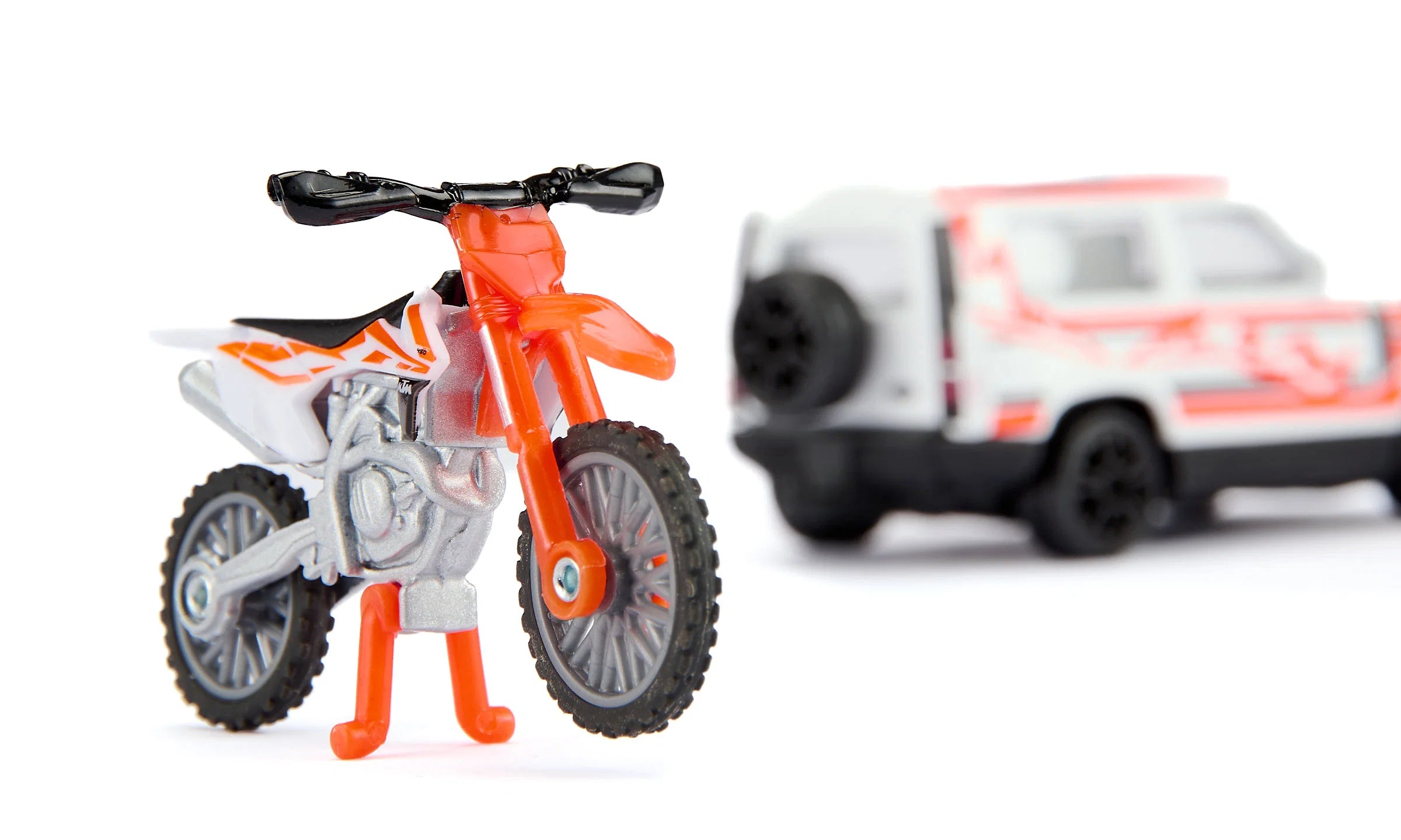 Siku Land Rover Defender mit KTM Motorrad 01.114 - Bild 2