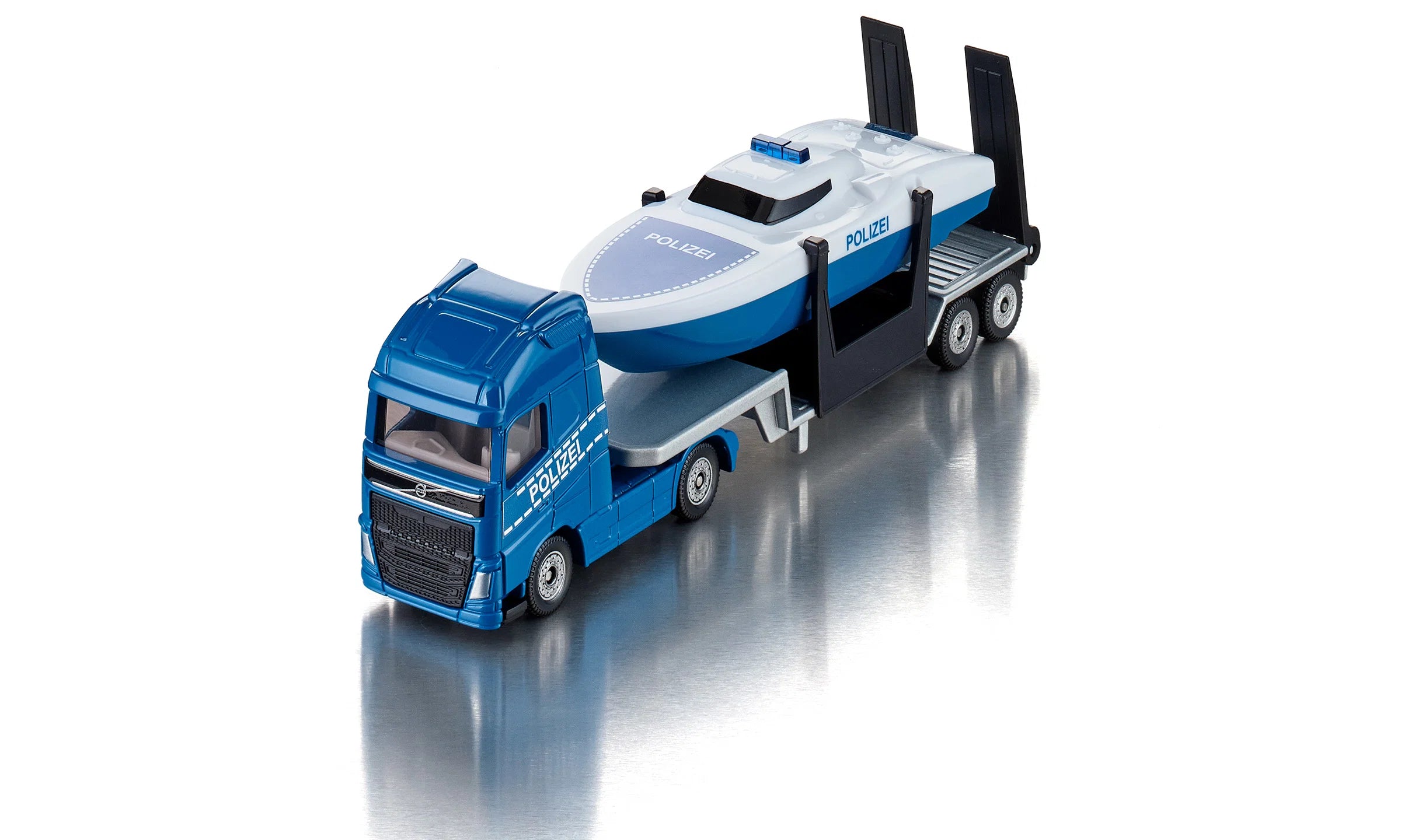 Siku Volvo Lkw mit Boot  01.757 - Bild 1
