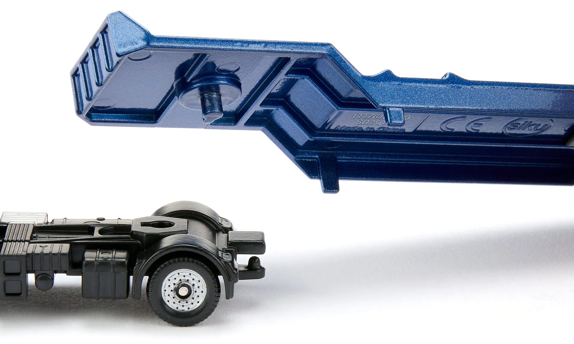 Siku MAN Lkw mit Baggerlader 01.761 - Bild 5