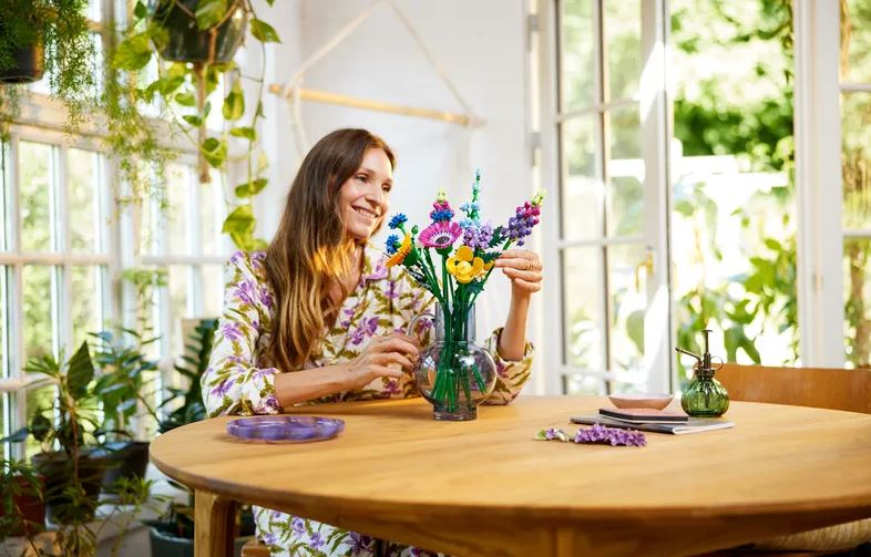 LEGO Icons Wildblumenstrauss 10313 - Bild 6