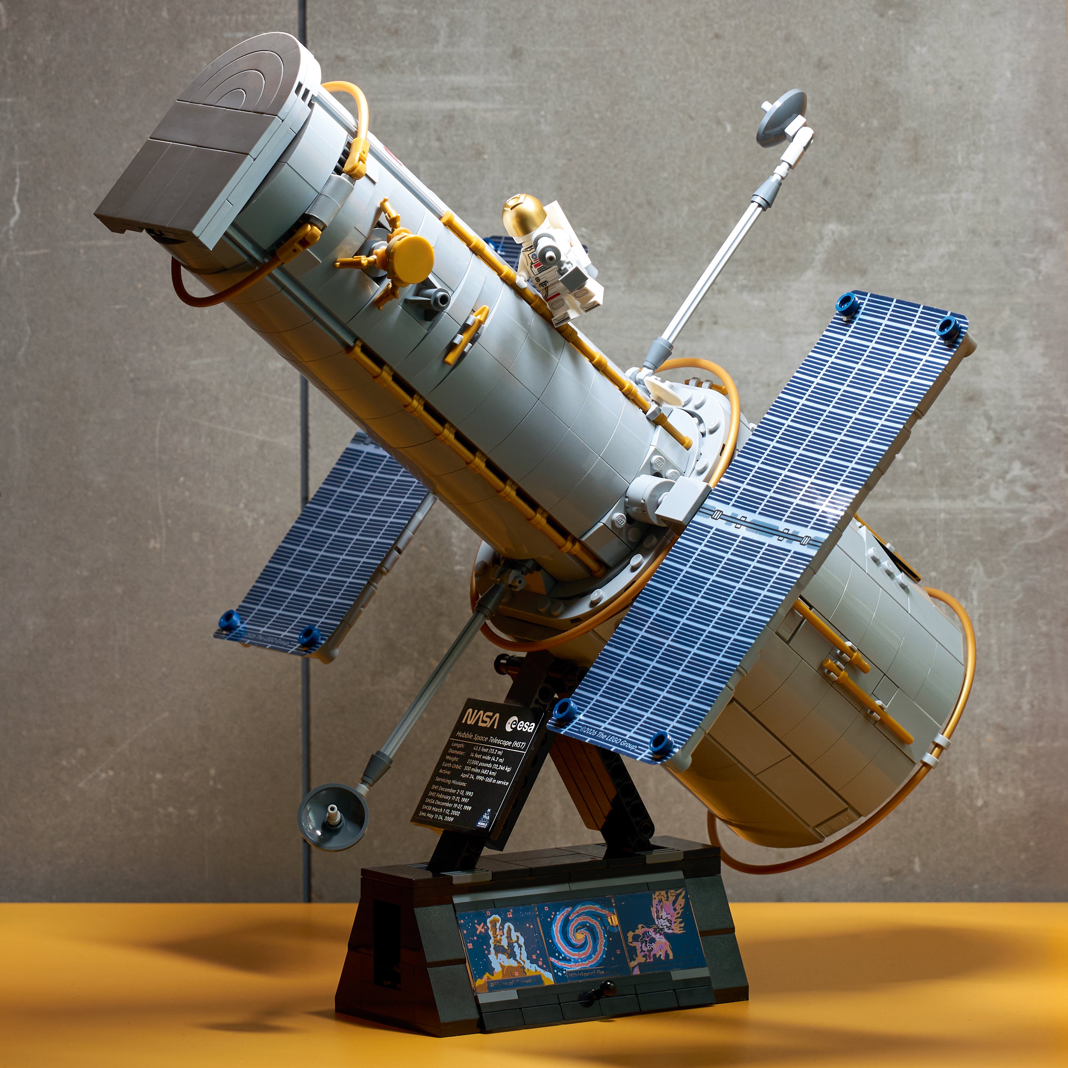 LEGO® Icons 11382 Hubble-Weltraumteleskop - Bild 10