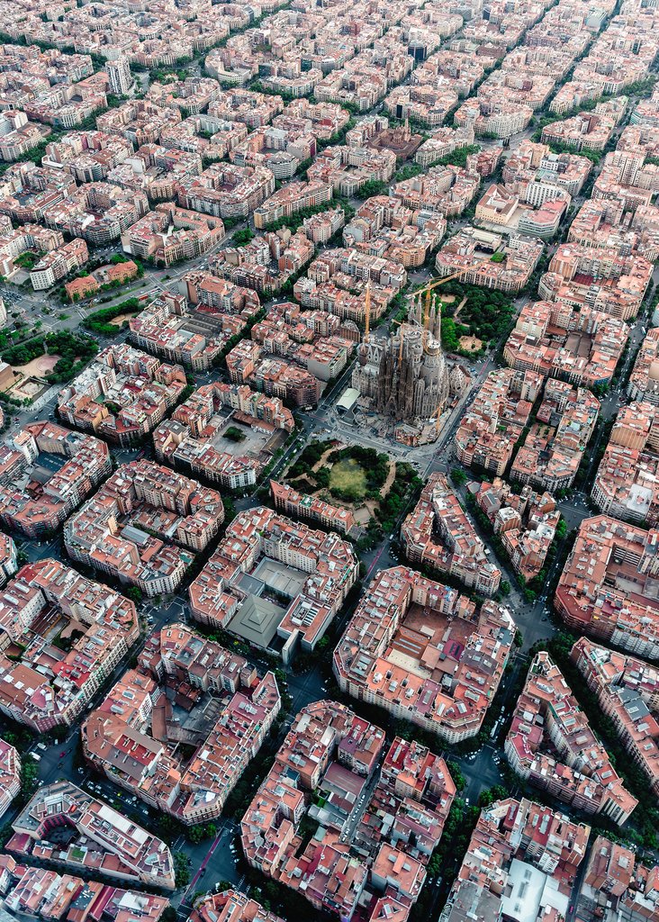 Puzzle 1000 Teile: Barcelona von oben 15.187 - Bild 2