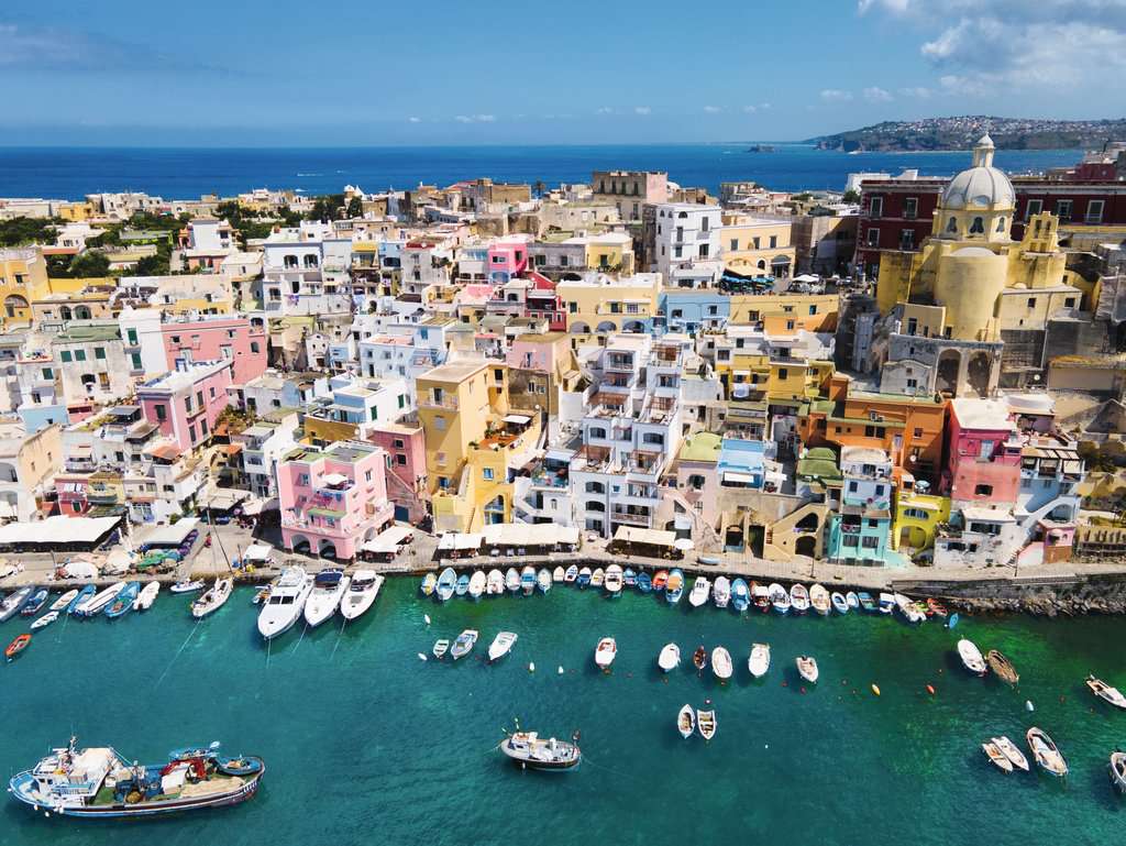 Puzzle 1500 Teile Colorful Procida Italy 17.599 - Bild 2