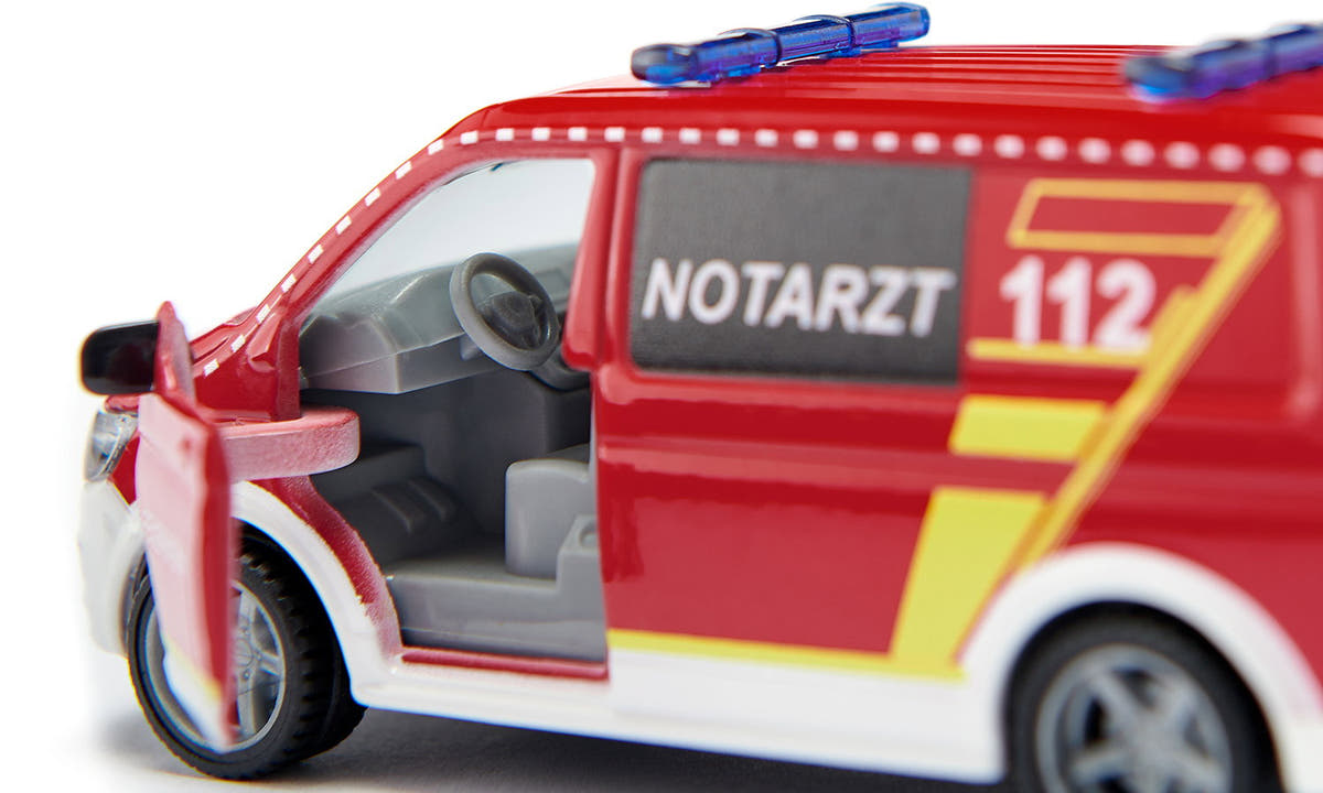 Siku VW T6 Notarztwagen 02.116 - Bild 3
