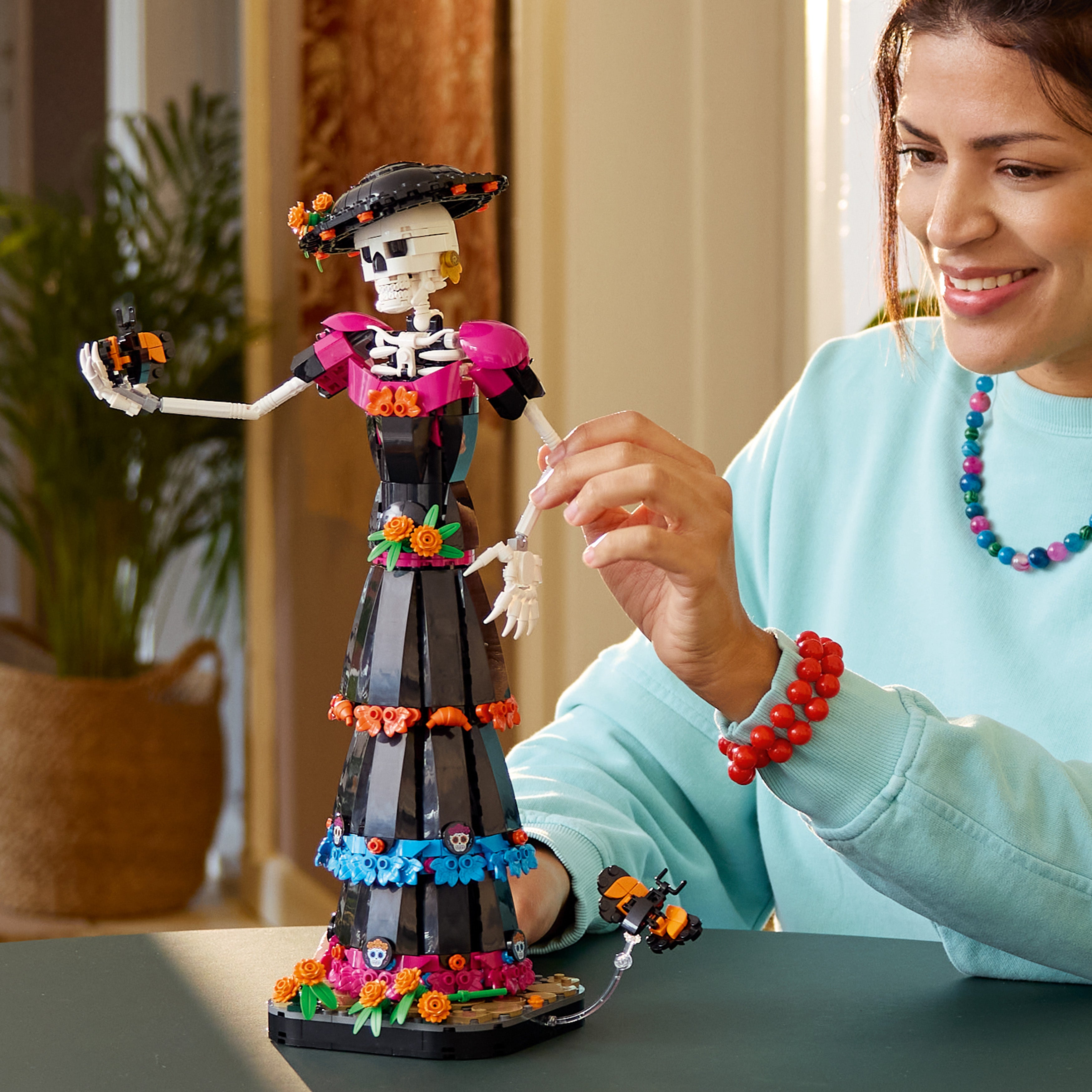 LEGO® Ideas 21372 La Catrina - Bild 6