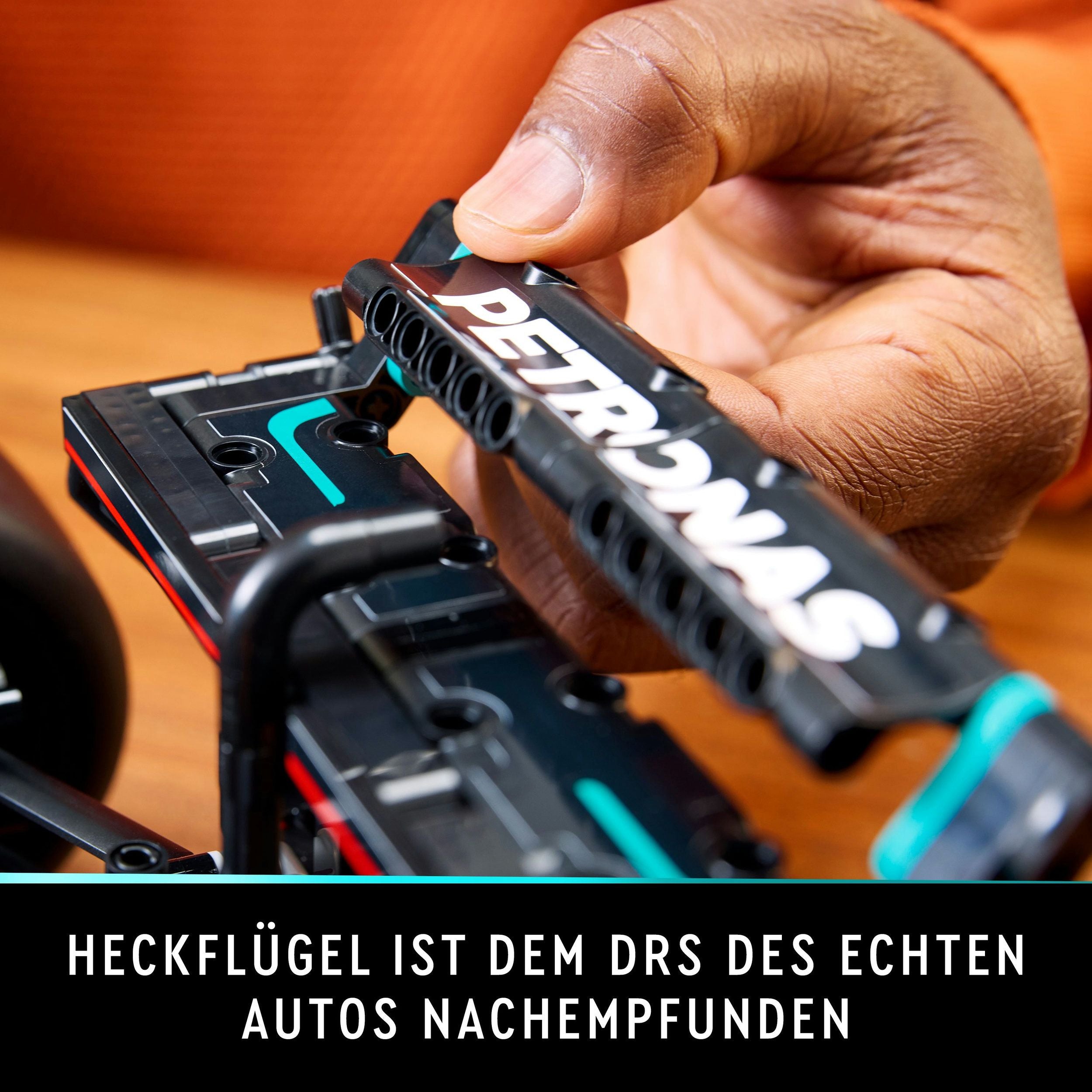 LEGO Technic Mercedes-AMG F1 42171 - Bild 4