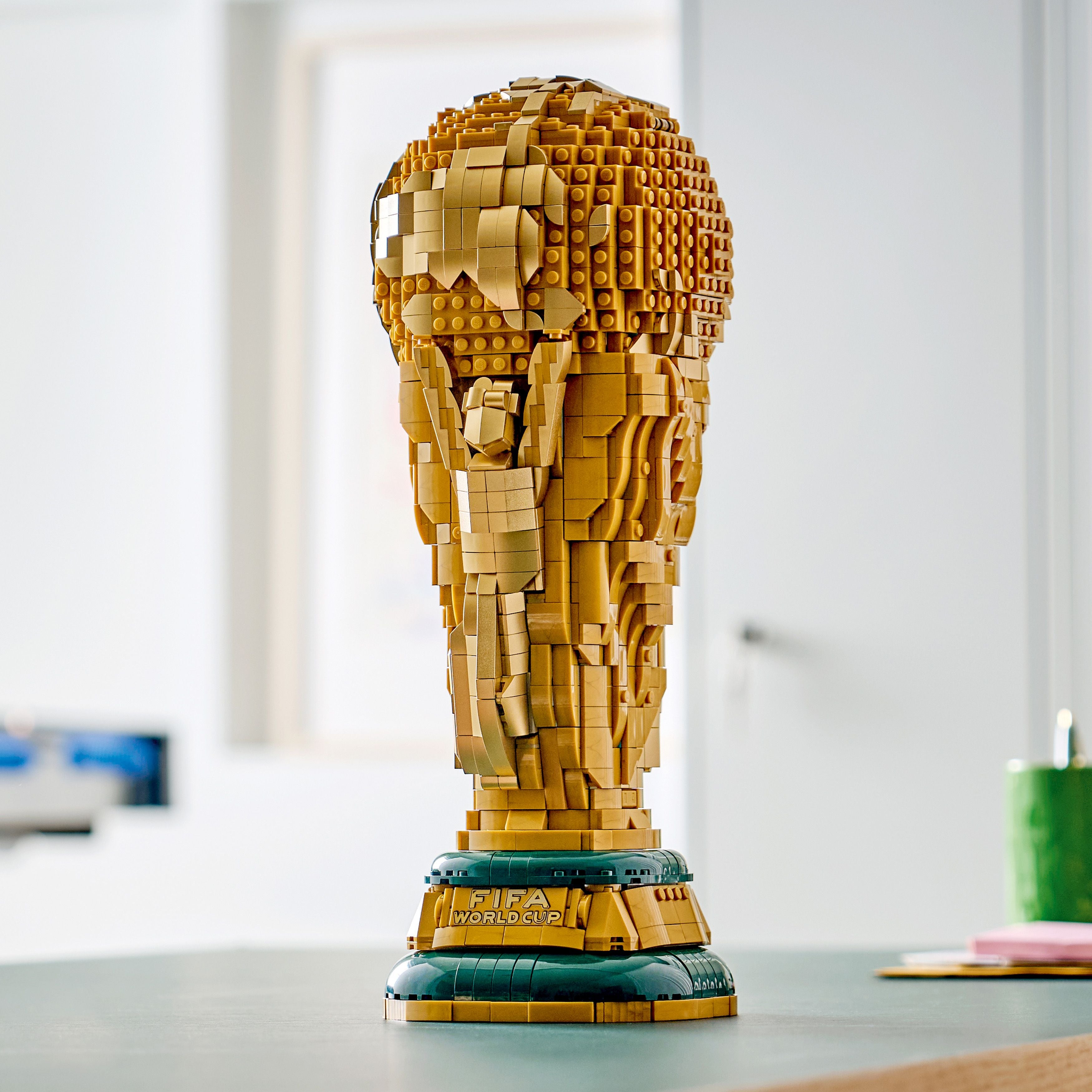 LEGO Special Editions Football 43020 Offizieller Pokal der FIFA WM - Bild 6