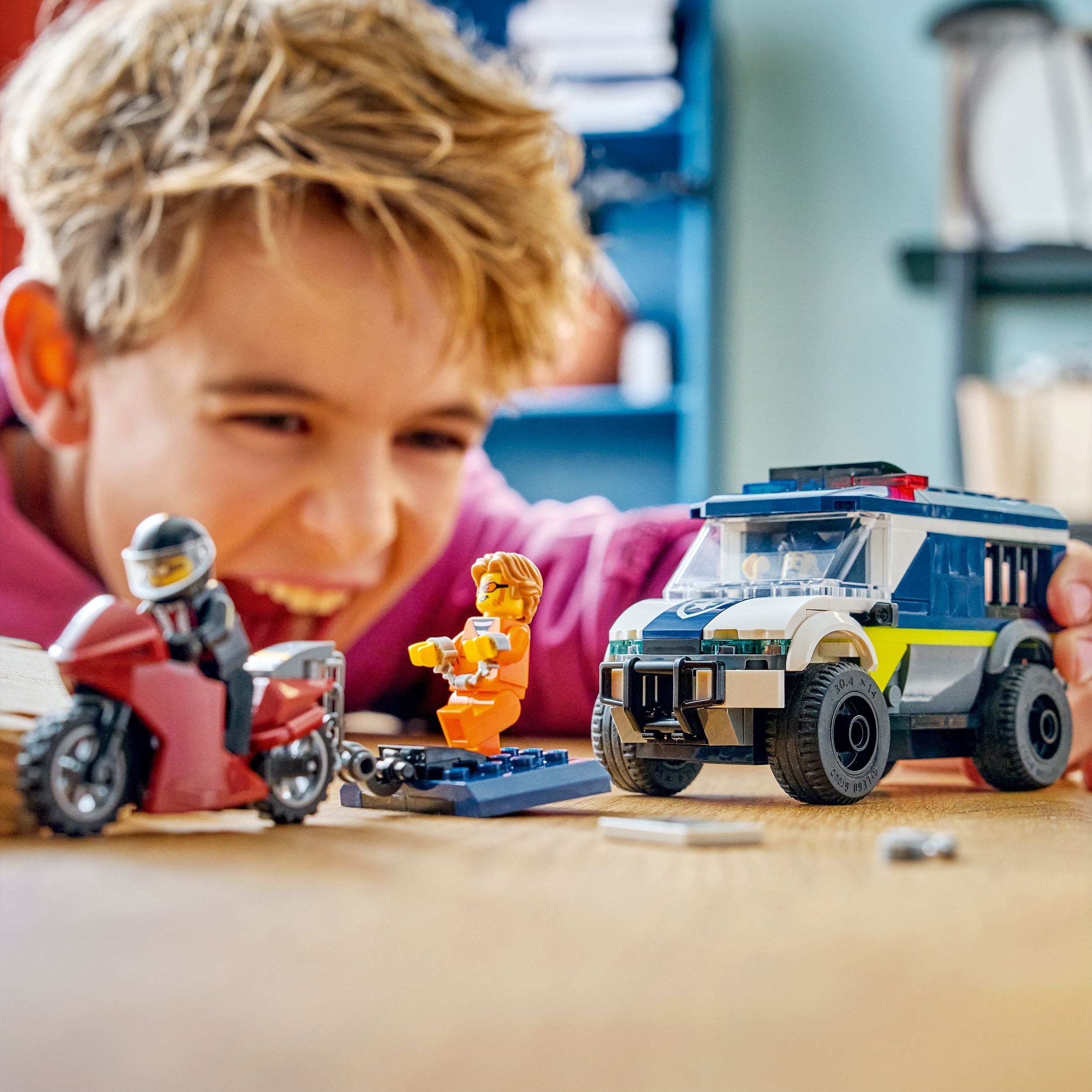 LEGO City Gefangenentransporter 60479 - Bild 6