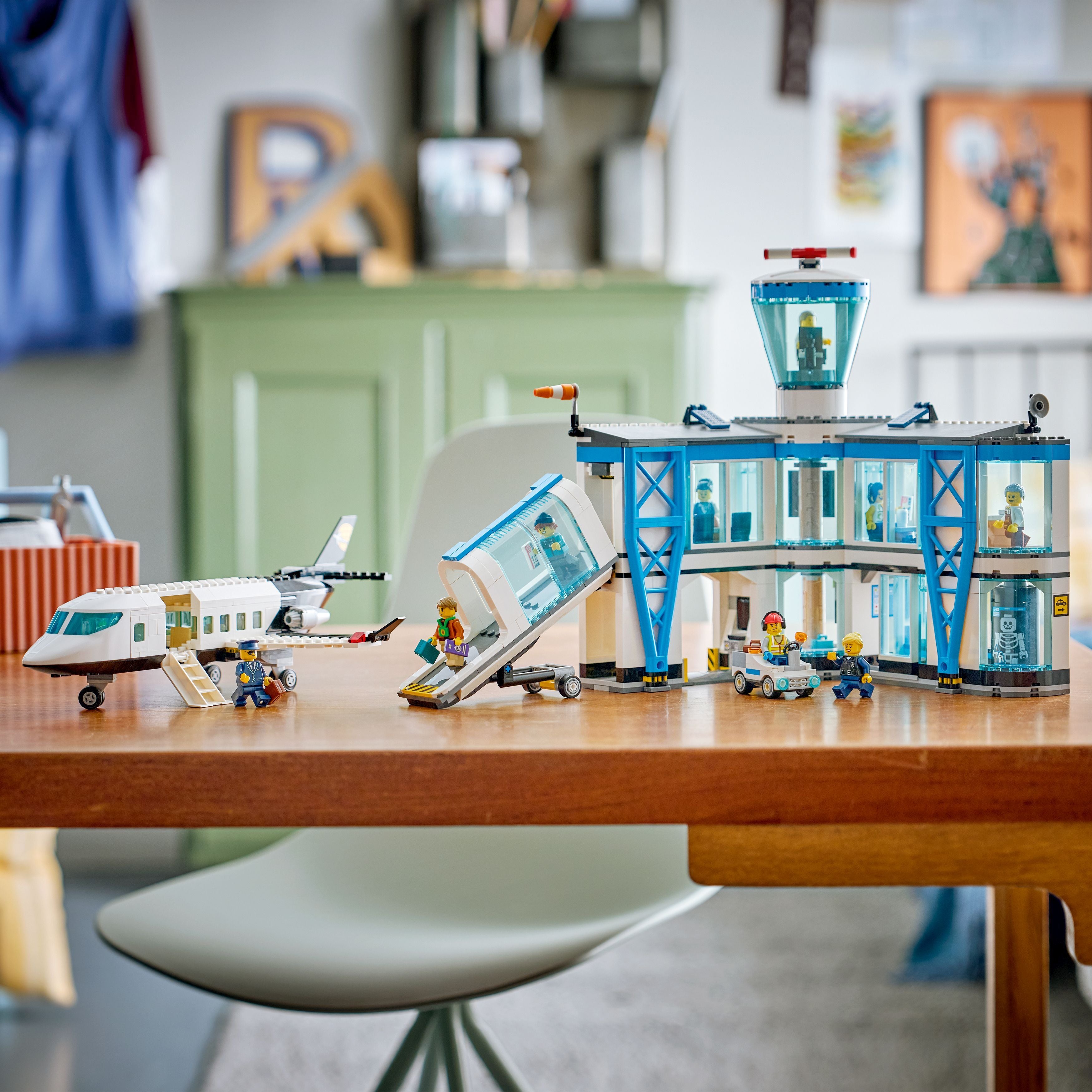 LEGO City Flughafen mit Flugzeug 60502 - Bild 5