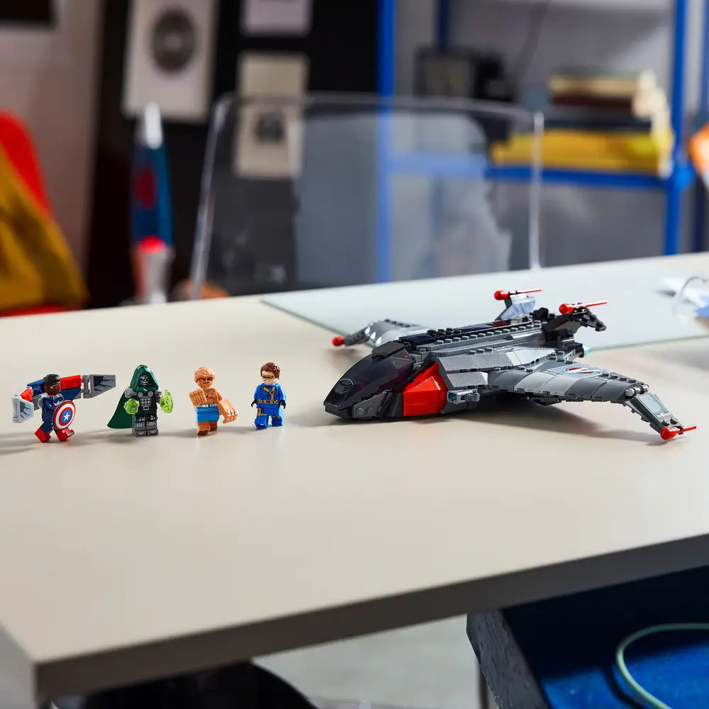 LEGO Marvel Super Heroes Avengers: Doomsday Quinjet 76347 - Bild 12