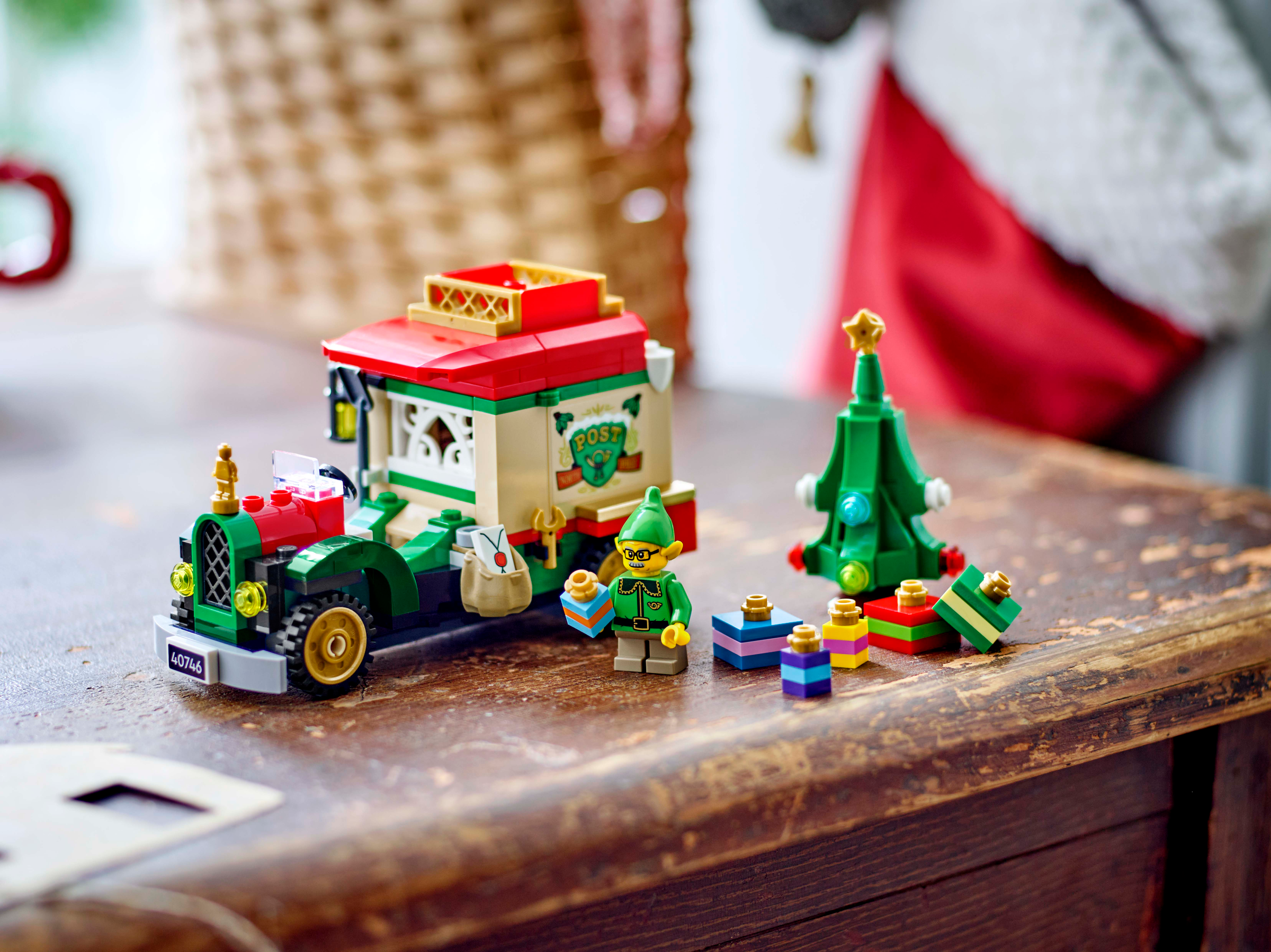 LEGO Lieferwagen des Weihnachtsmanns 40746 - Bild 4