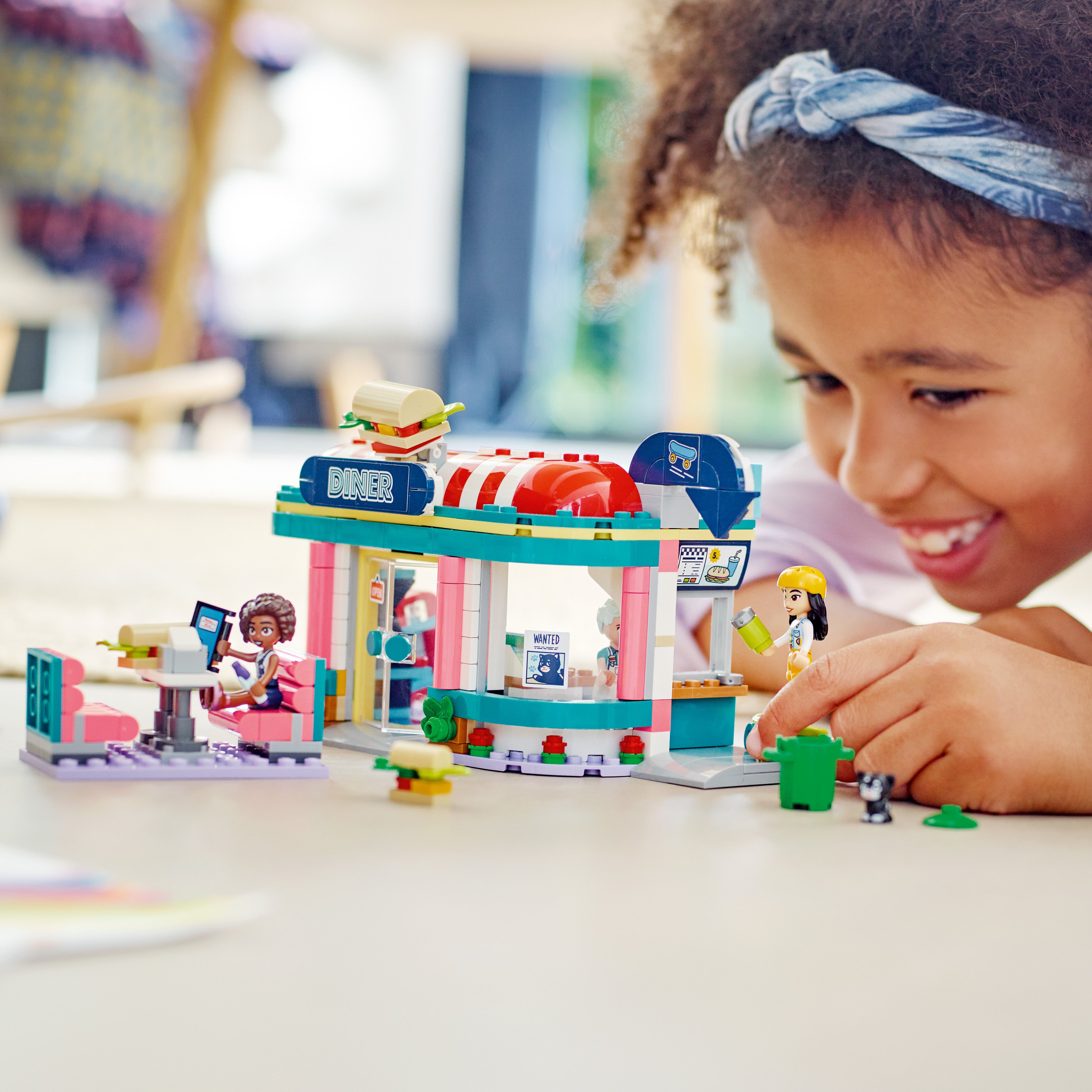 LEGO Friends Restaurant 41728 - Bild 8