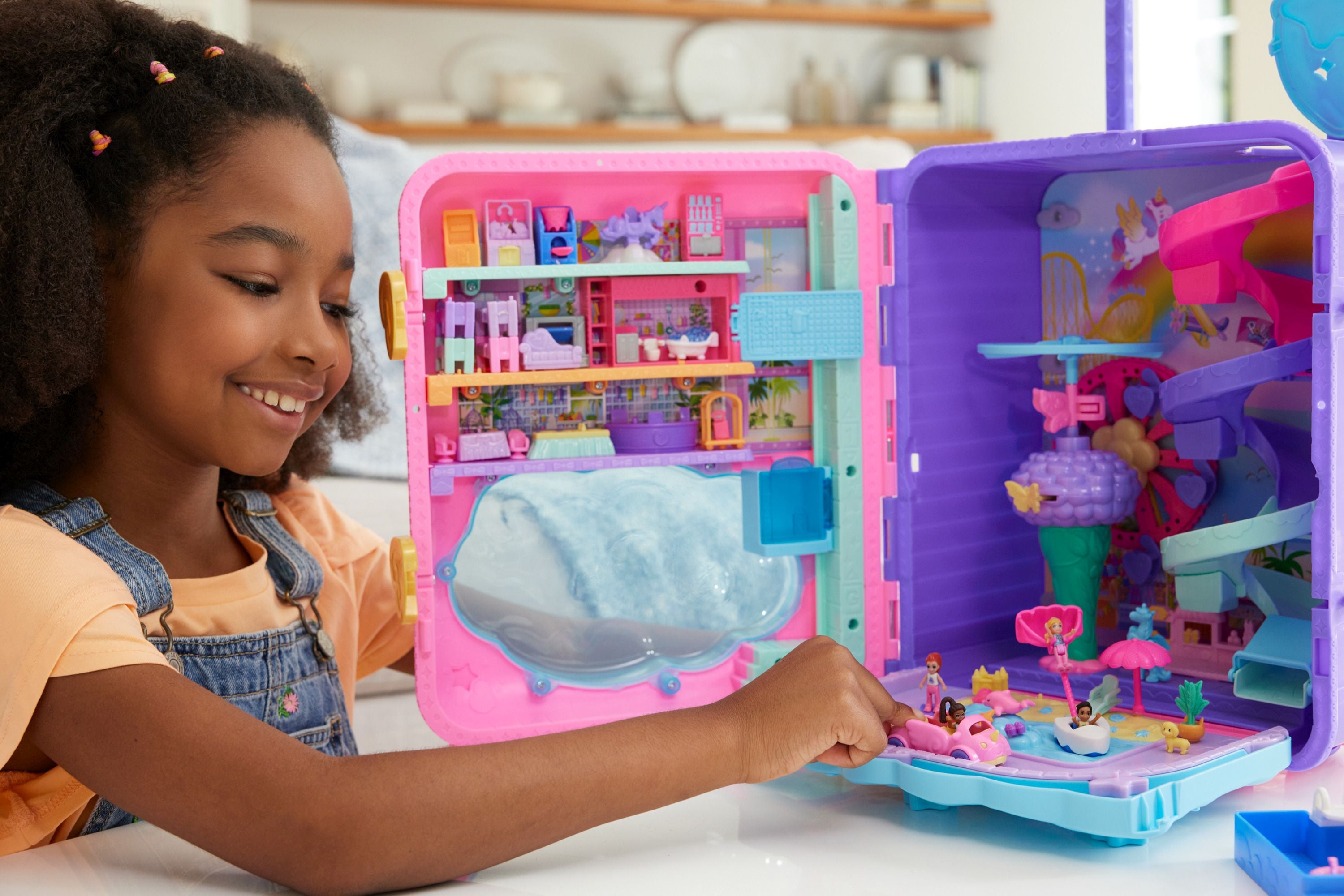 Polly Pocket Urlaub im Rollkoffer Spielset - Bild 2