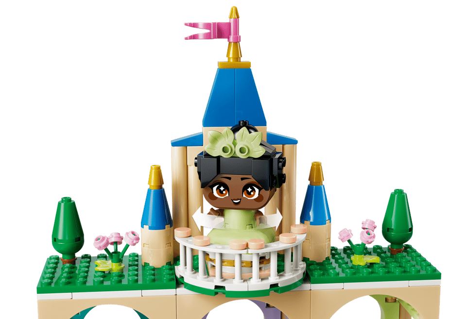 LEGO Disney 43291 Die Mini-Prinzessinnen Belle und Tiana mit ihrem Schloss - Bild 4