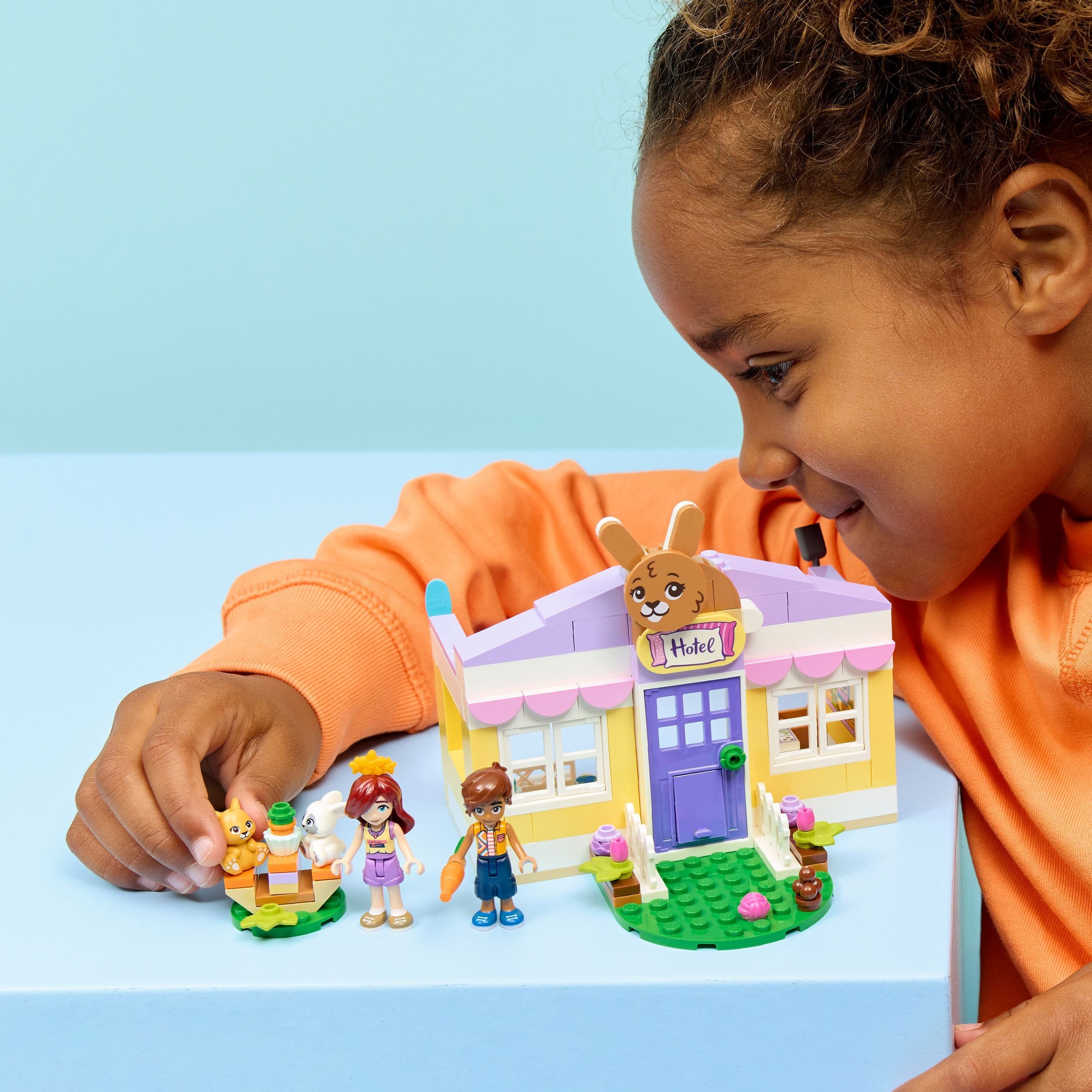 LEGO Friends City Hasenhotel 42679 - Bild 6