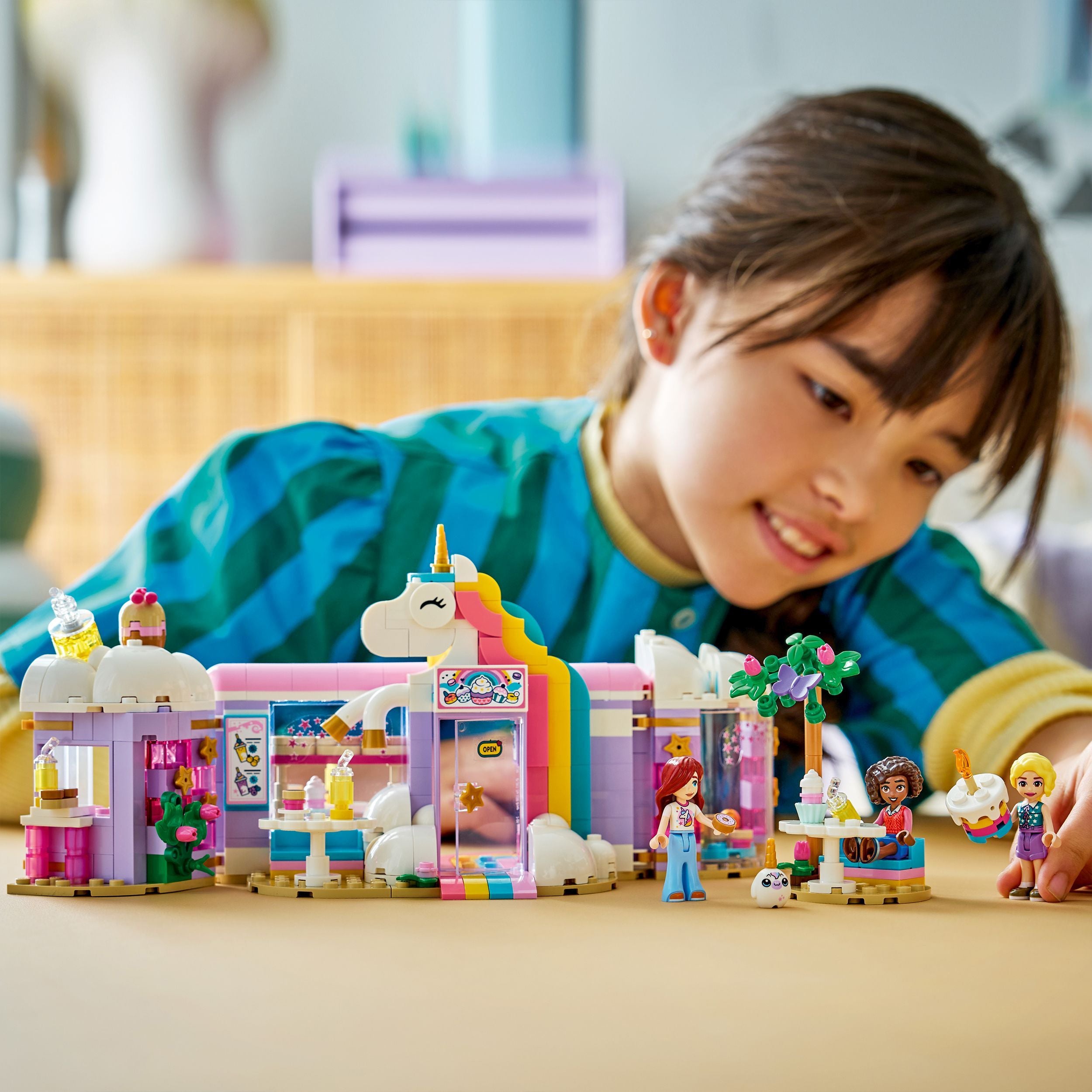 LEGO Friends Einhorn-Traumcafé 42684 - Bild 8
