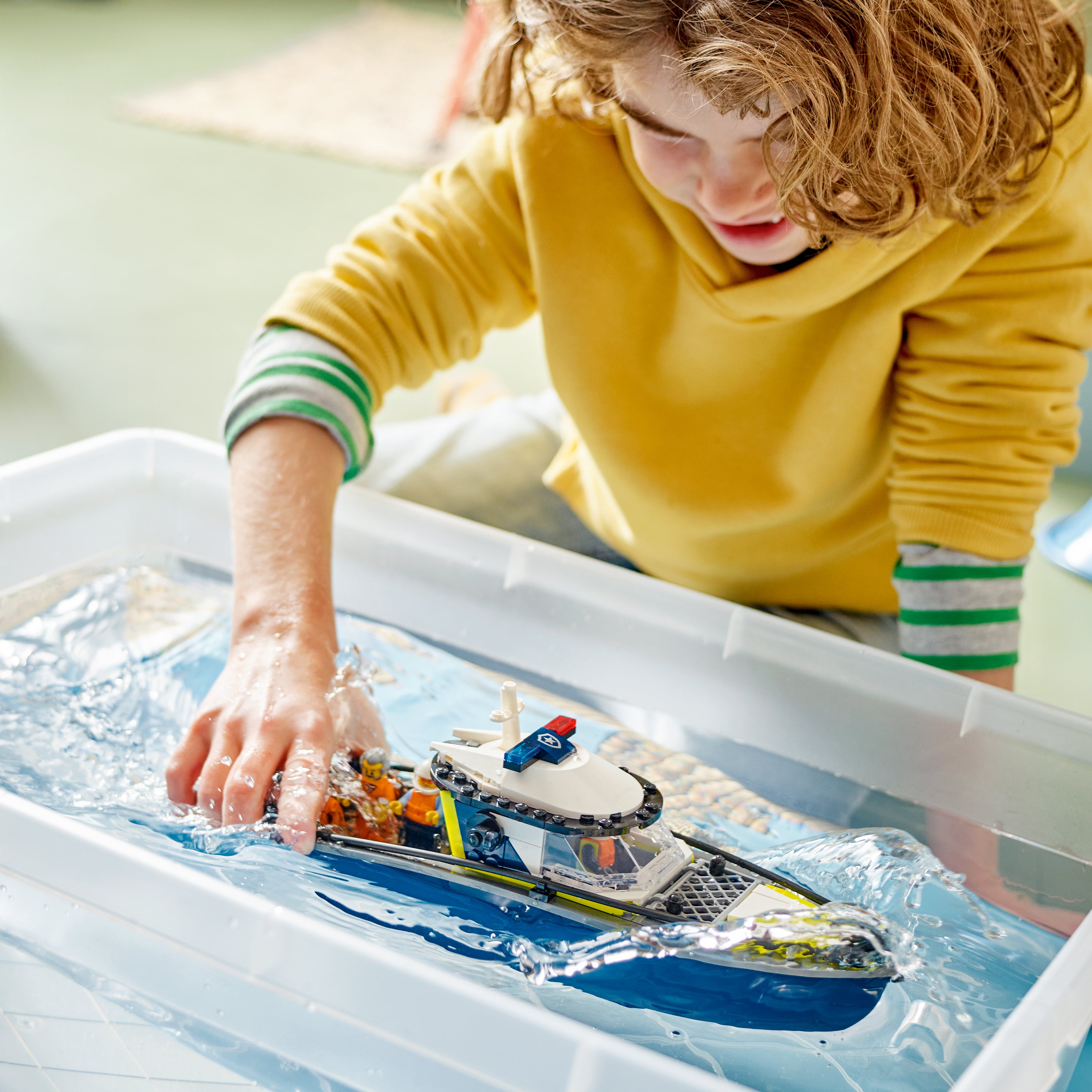 LEGO City Verfolgungsjagd im Polizeiboot 60456 - Bild 6