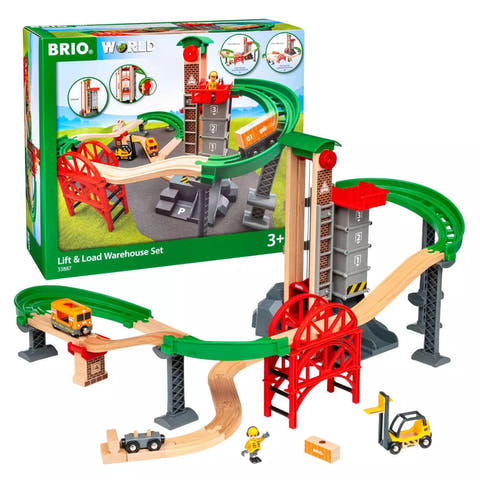 BRIO Lagerhaus-Set 33887: Verpackung und aufgebaute Anlage mit Aufzug