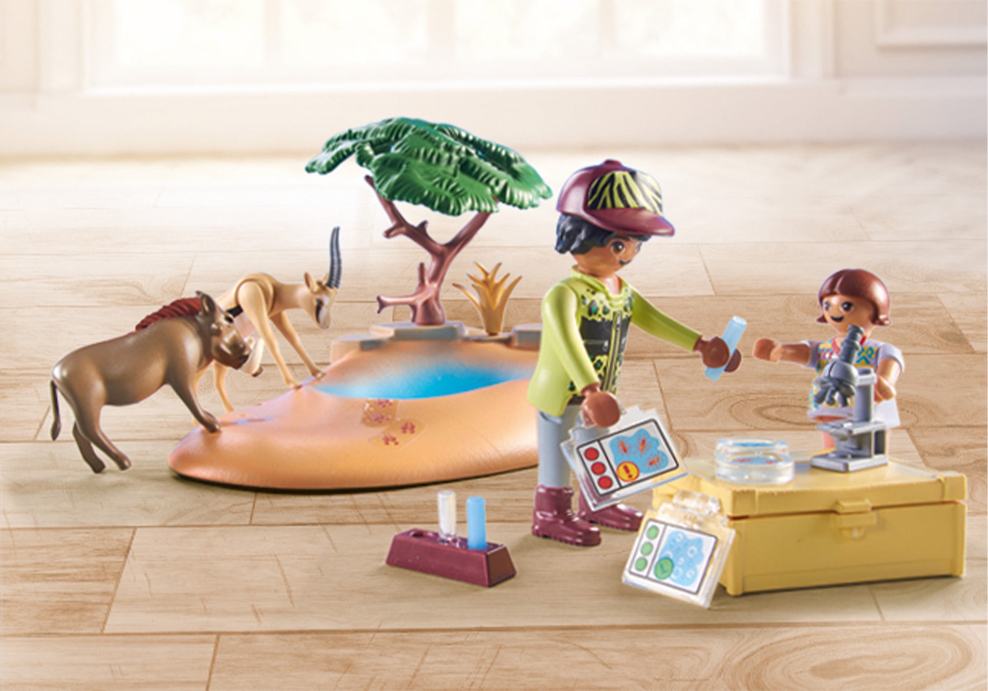 PLAYMOBIL Wiltopia Spritztour zum Wasserloch 71294 - Bild 4