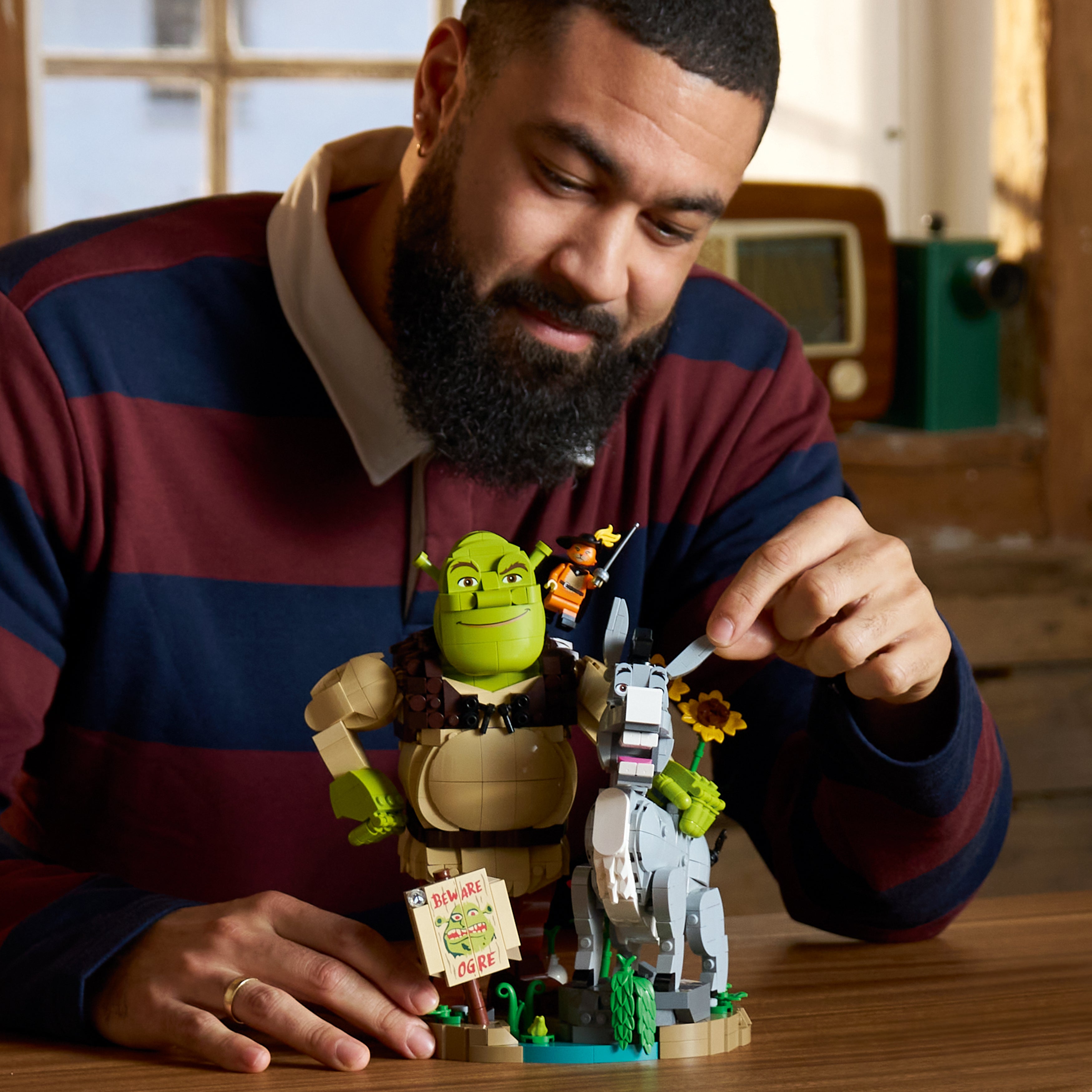 LEGO® Special Editions 72423 Shrek, Esel und Der Gestiefelte Kater - Bild 9