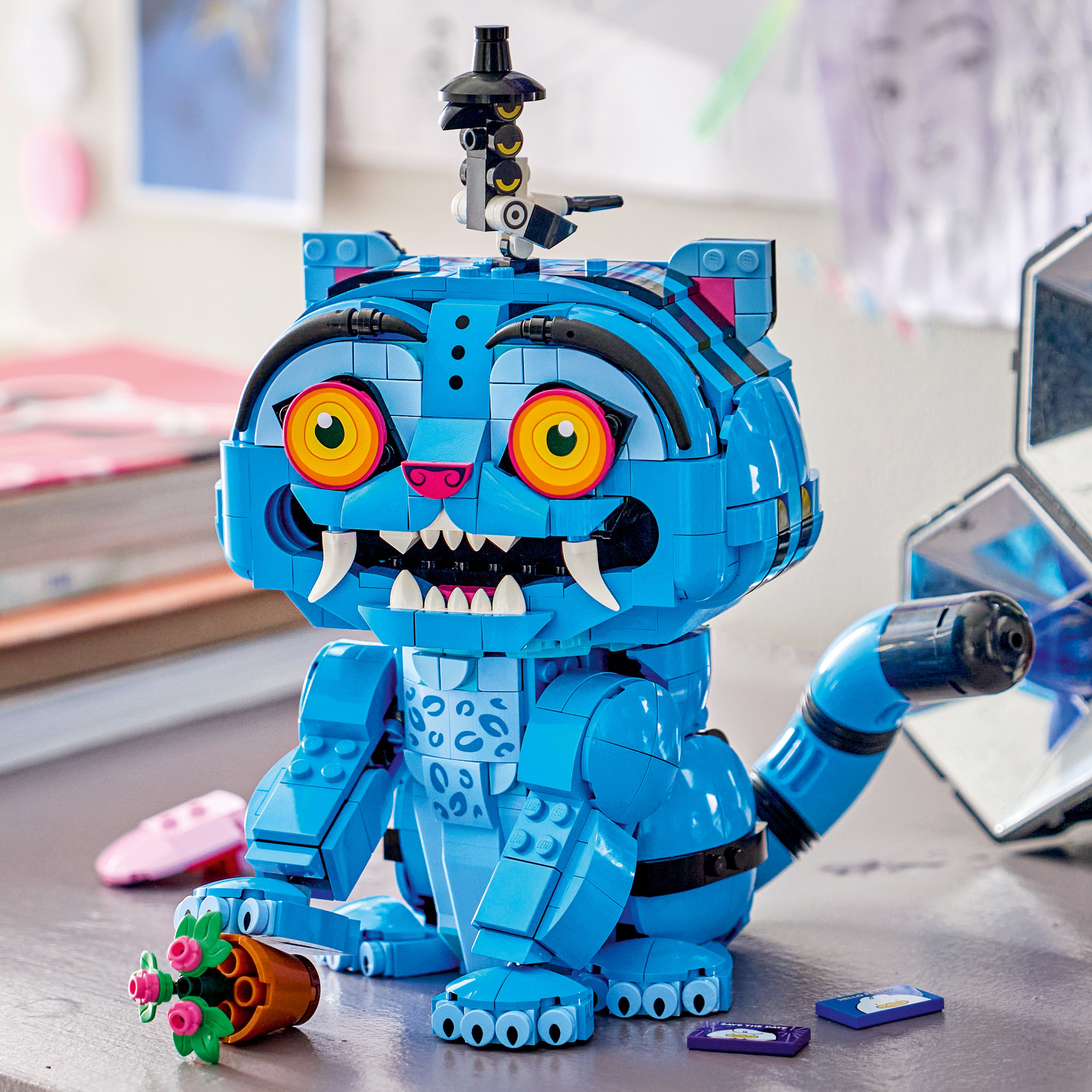 LEGO® KPop Demon Hunters 72537 Der Tiger Derpy und die Elster Sussie - Bild 8