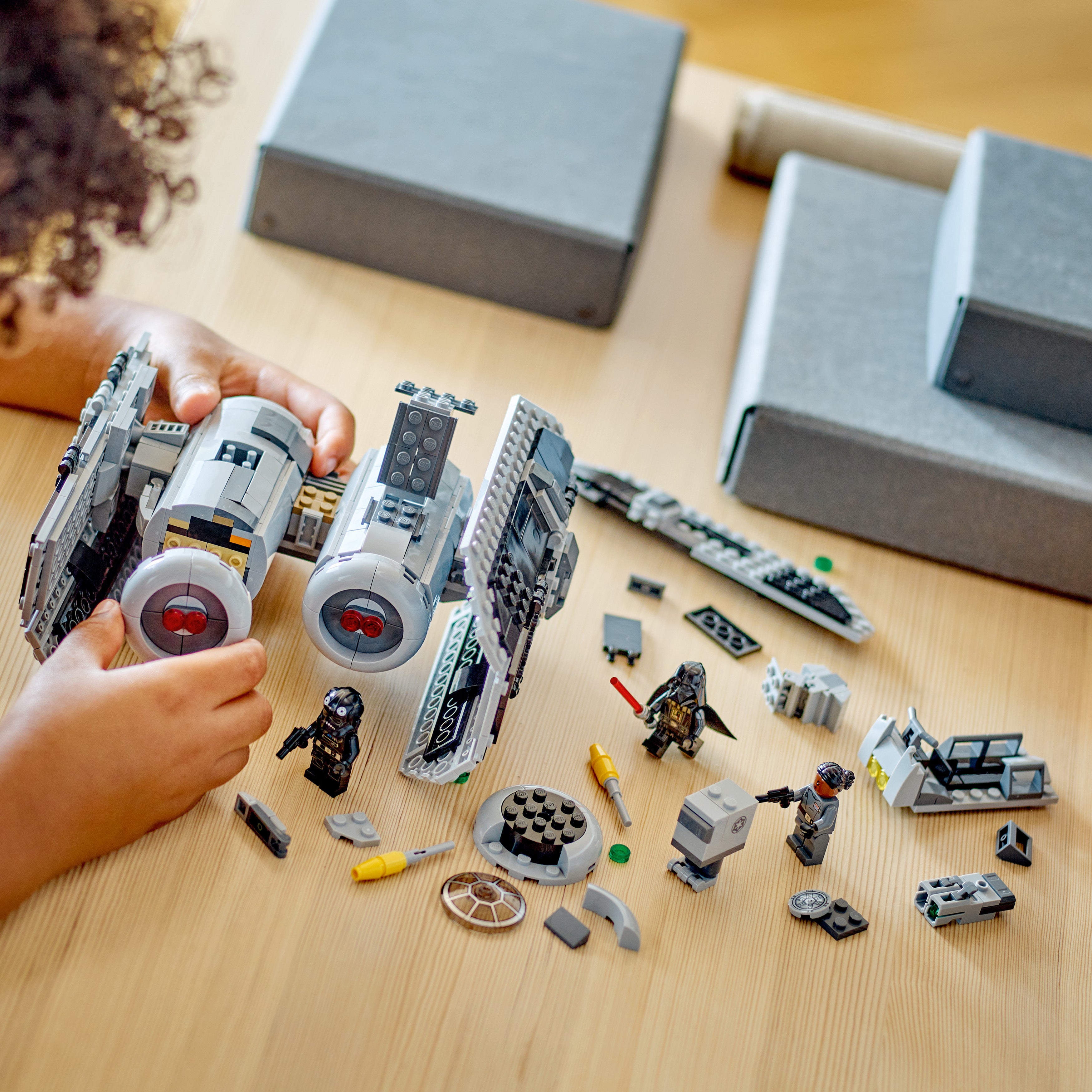 LEGO Star Wars™ TIE Bomber™ 75347 - Bild 8