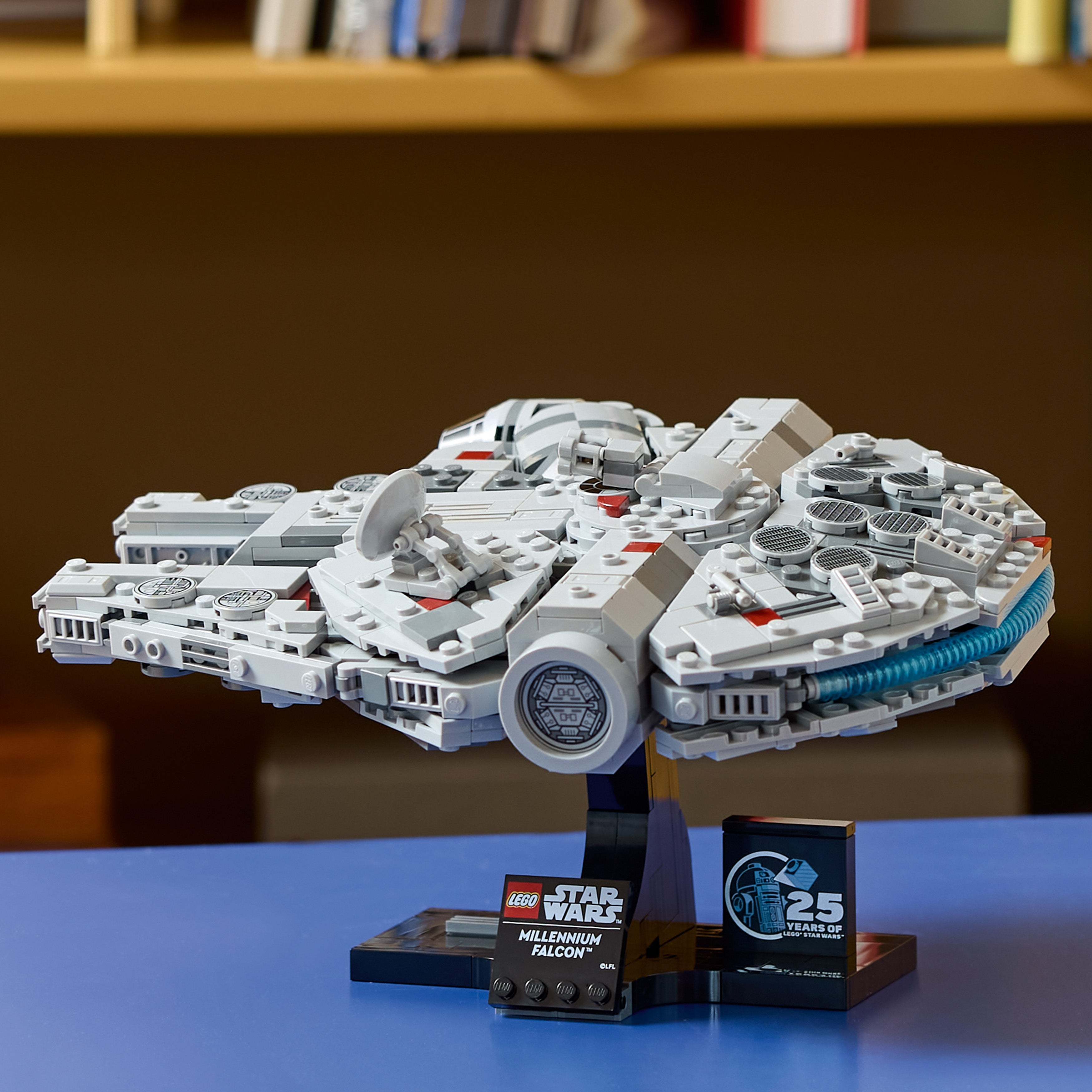 LEGO StarWars Millennium Falcon™ 75375 - Bild 4