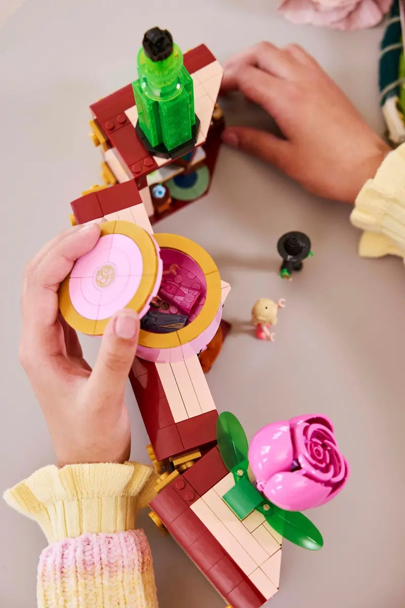 LEGO WICKED Glindas und Elphabas Schlafsaal 75683 - Bild 8