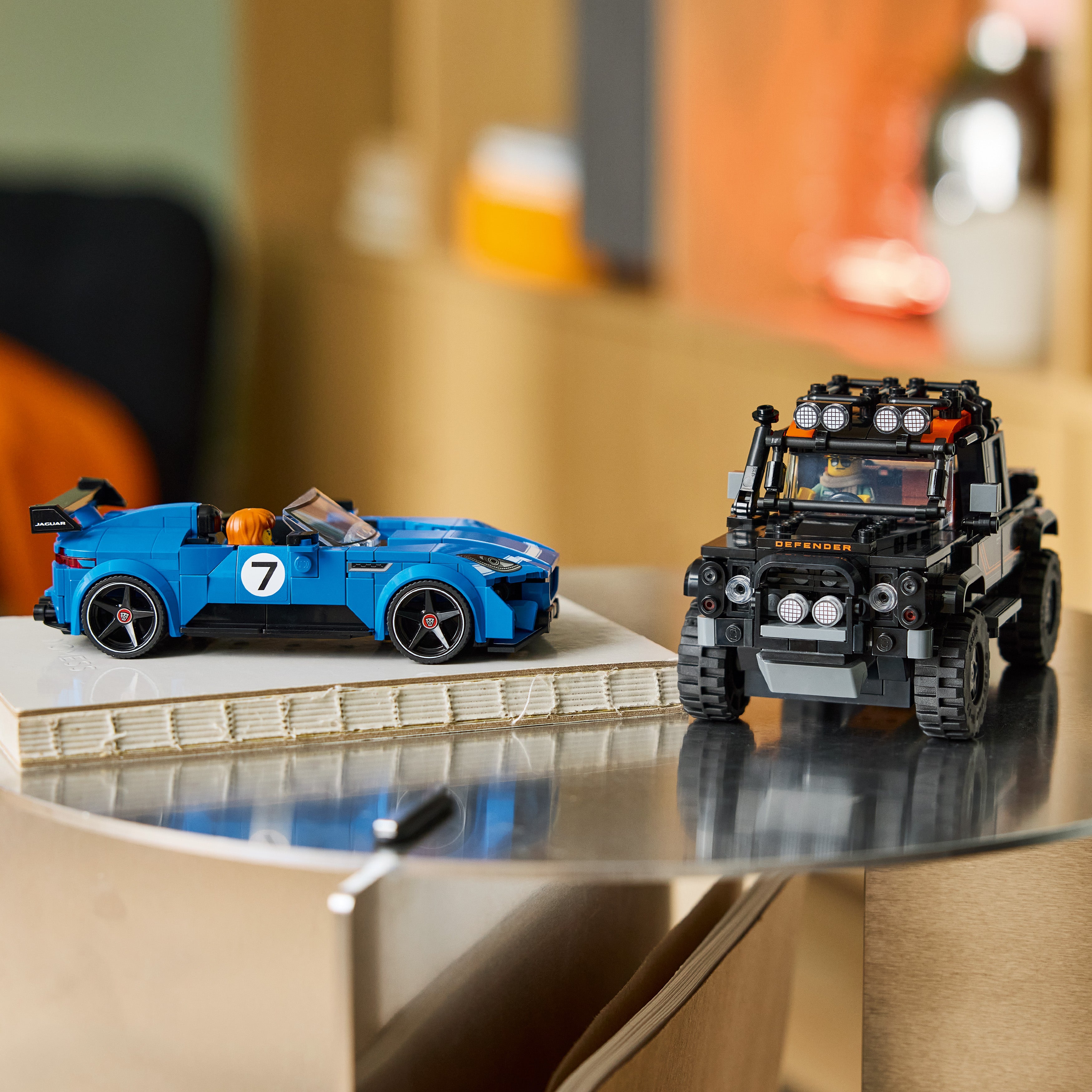 LEGO® Speed Champions 77264 Jaguar F-TYPE Project 7 & Land Rover Defender Classic - Bild 9