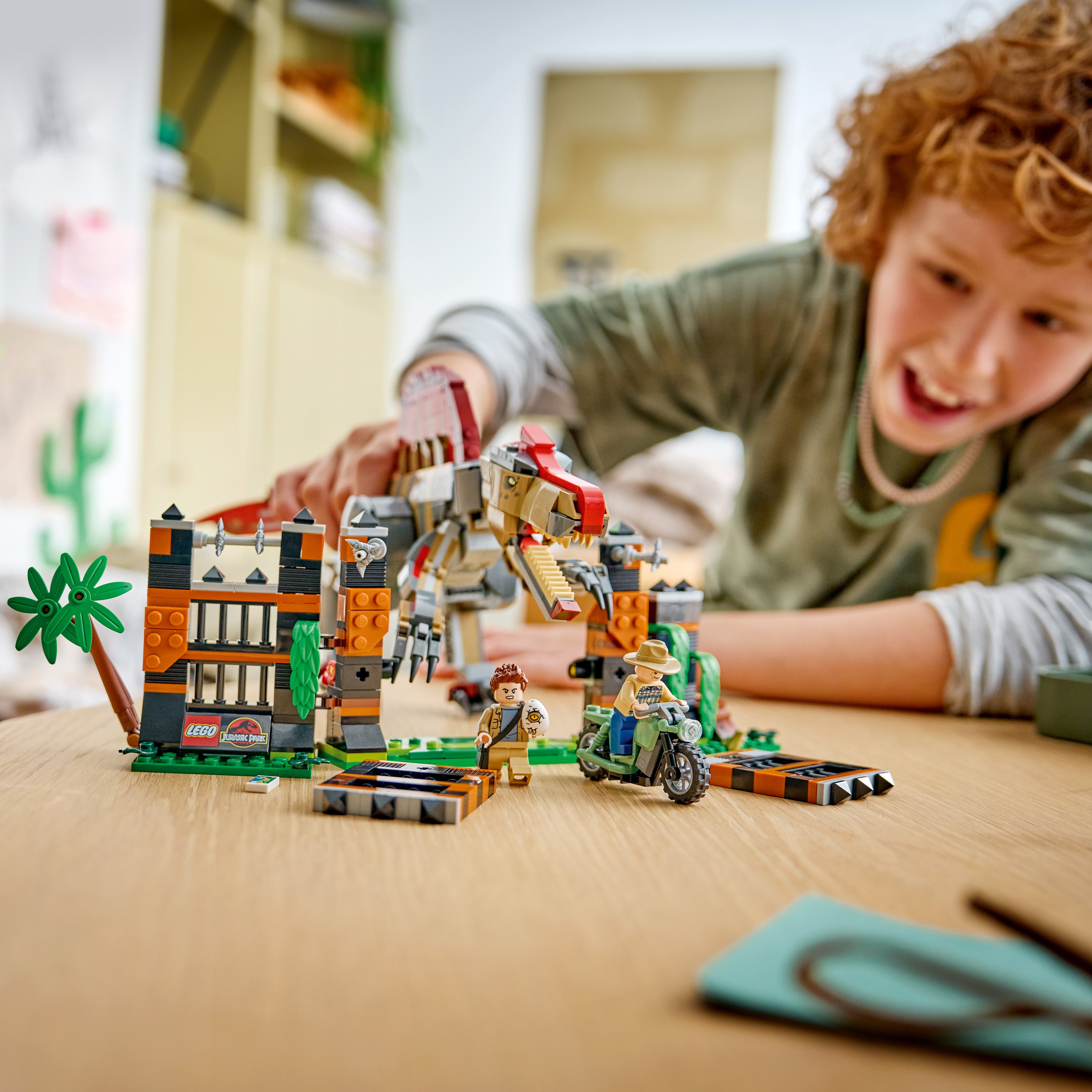 LEGO® Jurassic World 77982 Flucht des Spinosaurus - Bild 10