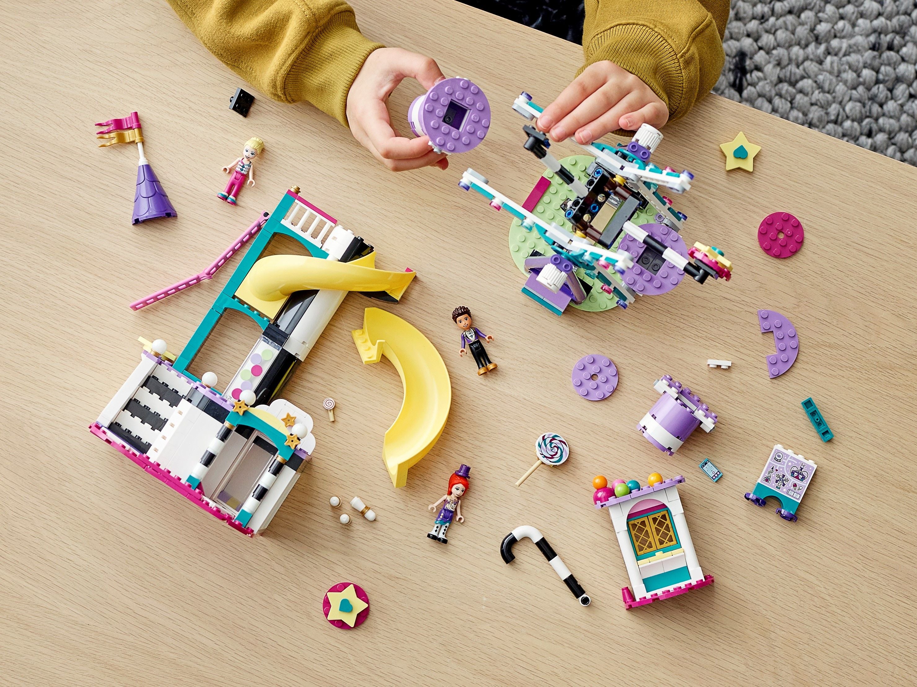 LEGO Friends Magisches Riesenrad mit Rutsche 41689 - Bild 6