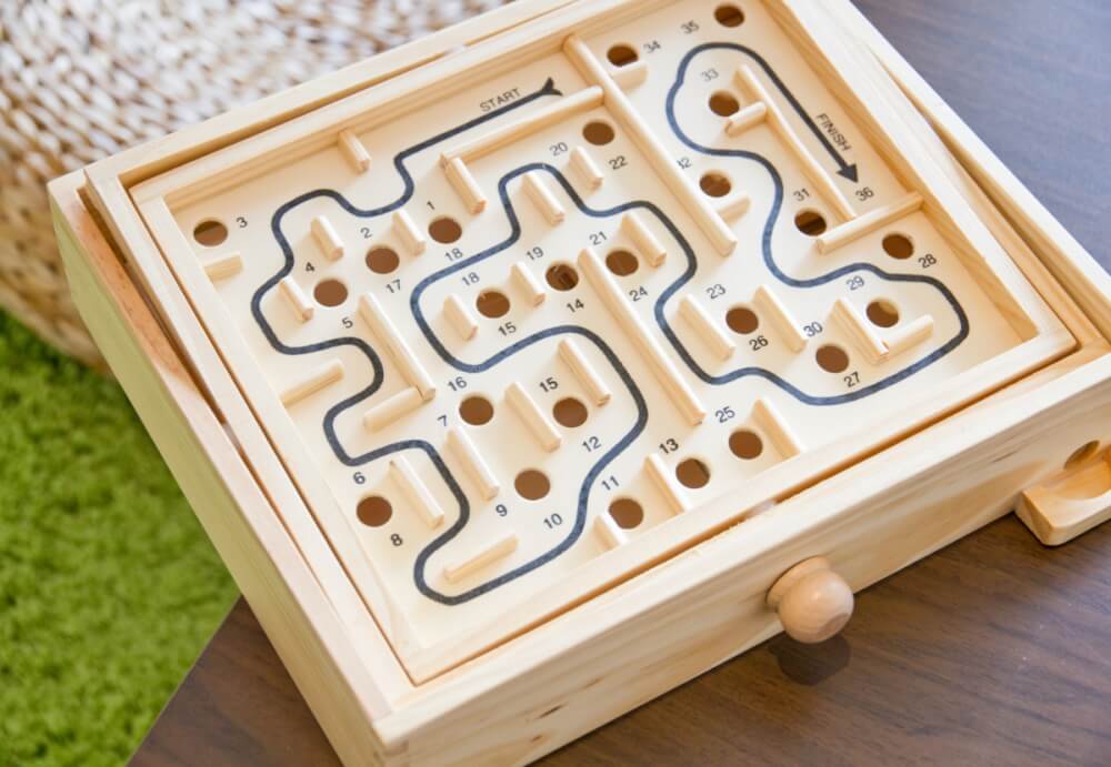 Natural Games Holz Labyrinth 30x25,5 cm - Bild 3