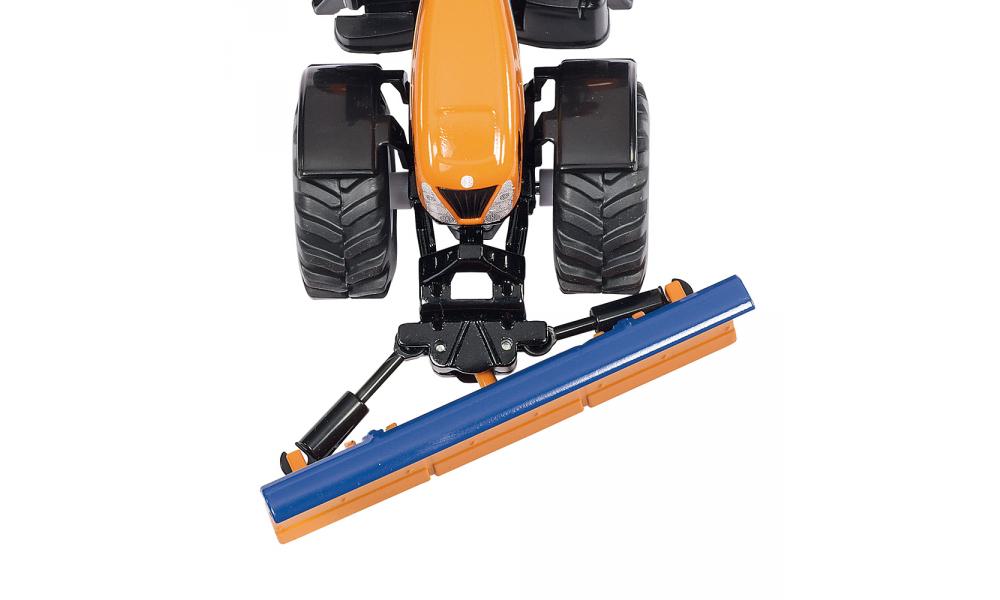 Siku Traktor mit Räumschild und Streuer 02.940 - Bild 3
