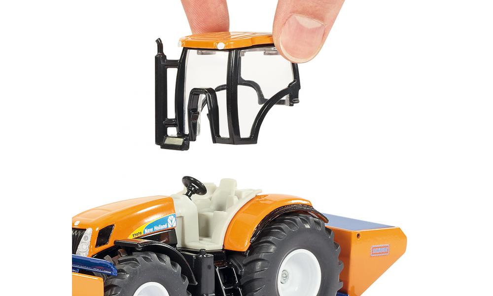 Siku Traktor mit Räumschild und Streuer 02.940 - Bild 2
