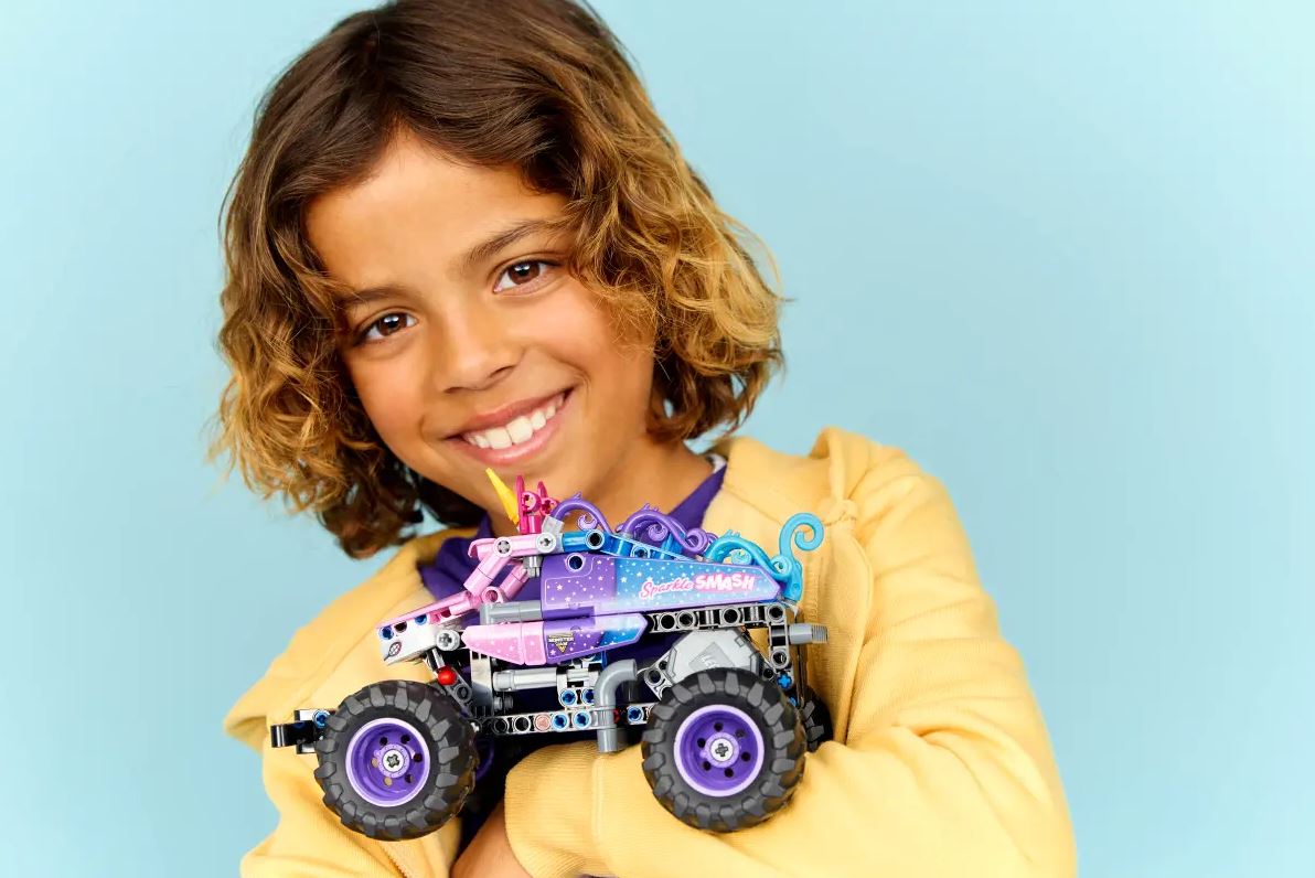LEGO Technic Monster Jam™ Sparkle Smash™ mit Rückziehmotor 42220 - Bild 7
