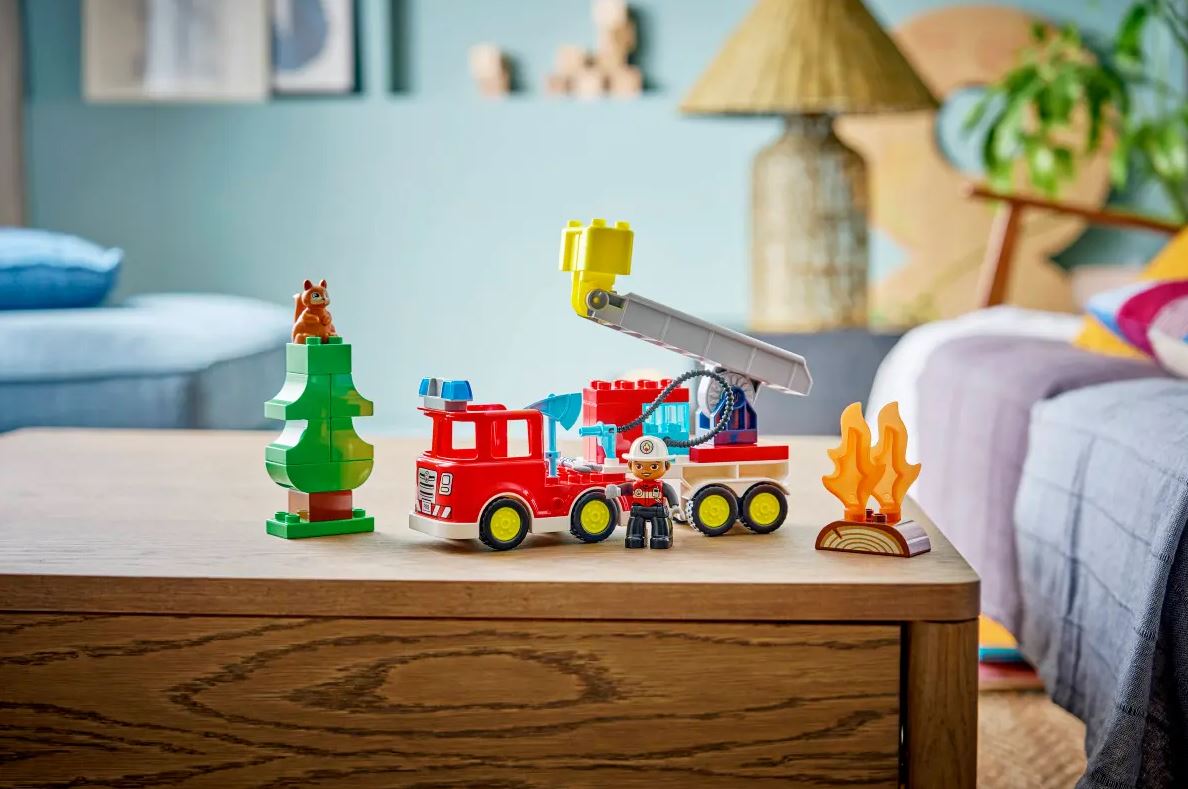 LEGO DUPLO Löschauto mit Schlauch und Feuerwehrmann 10473 - Bild 6