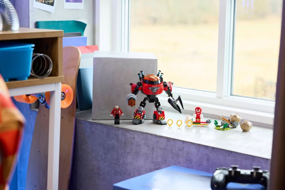 LEGO Sonic the Hedgehog™ Knuckles vs. Dr. Eggmans Egg Crusher Mech 77005 - Bild 7