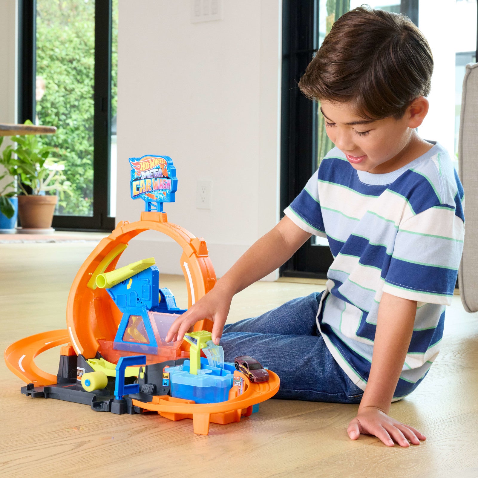 Hot Wheels City Mega Loop Autowaschanlage mit Farbwechsel-Auto - Bild 3