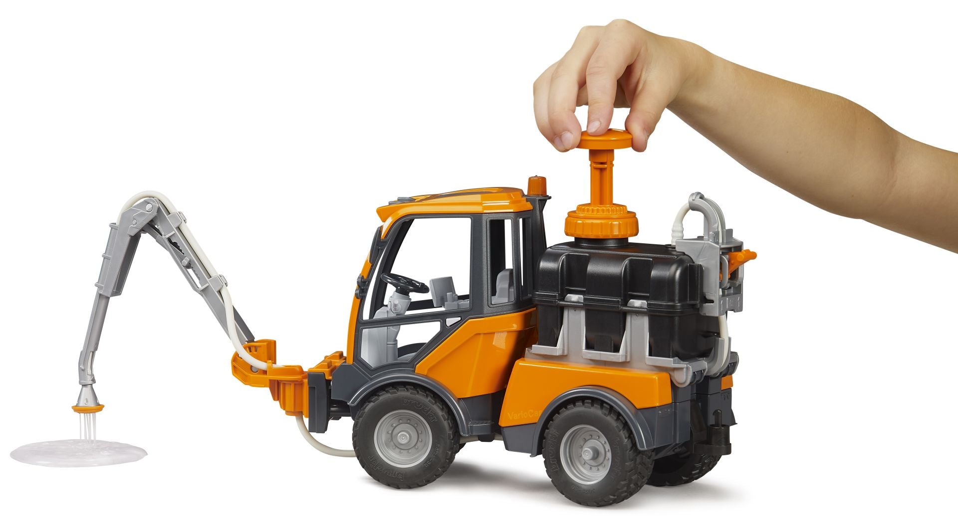 Bruder 02692 VarioCar Grünflächenbewässerung mit Wassertank - Bild 4