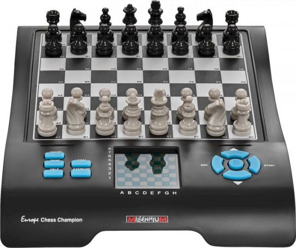 Europe Chess Champion 8-in-1 Schachcomputer